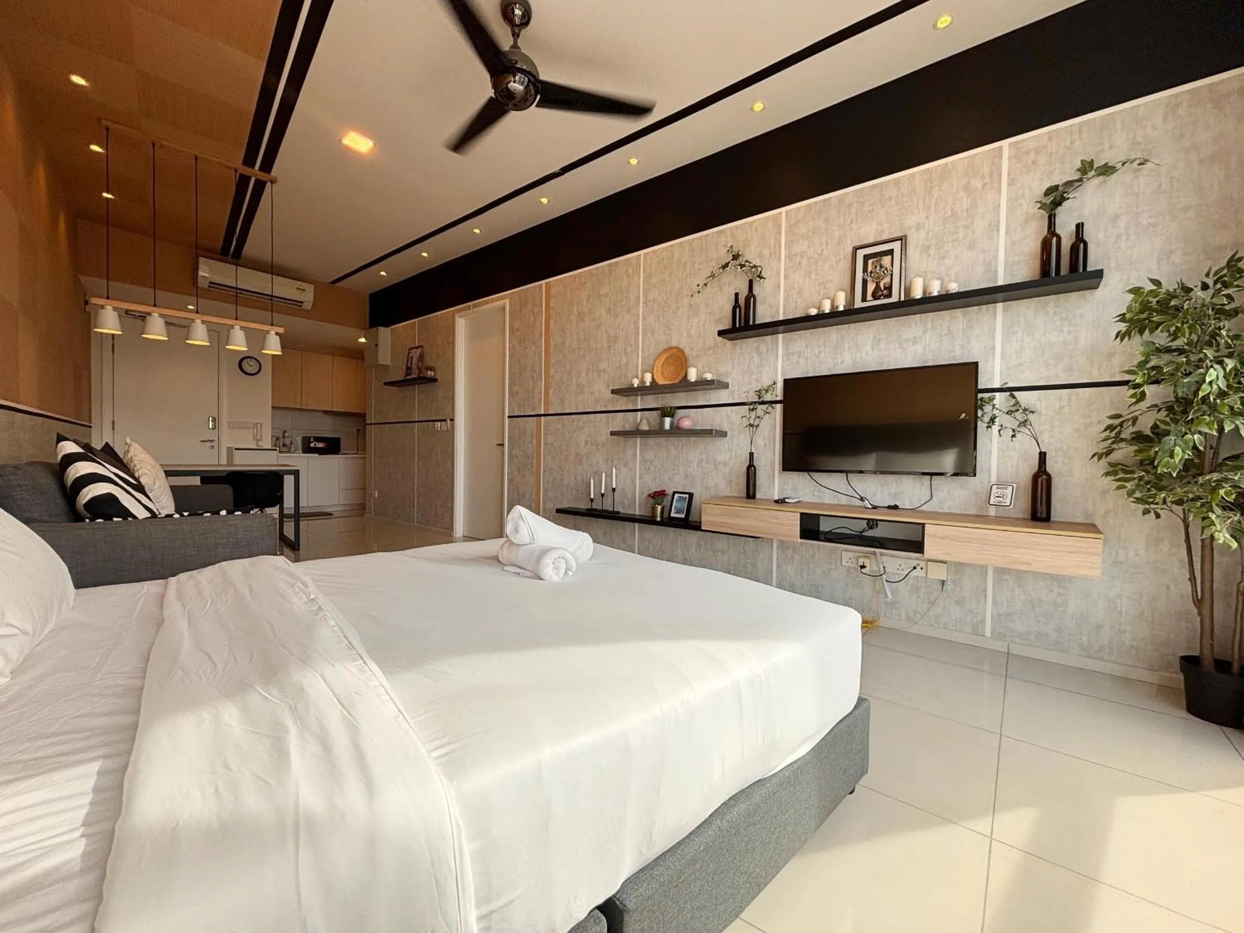 The Robertson-Bukit Bintang by PILLOWTALKS