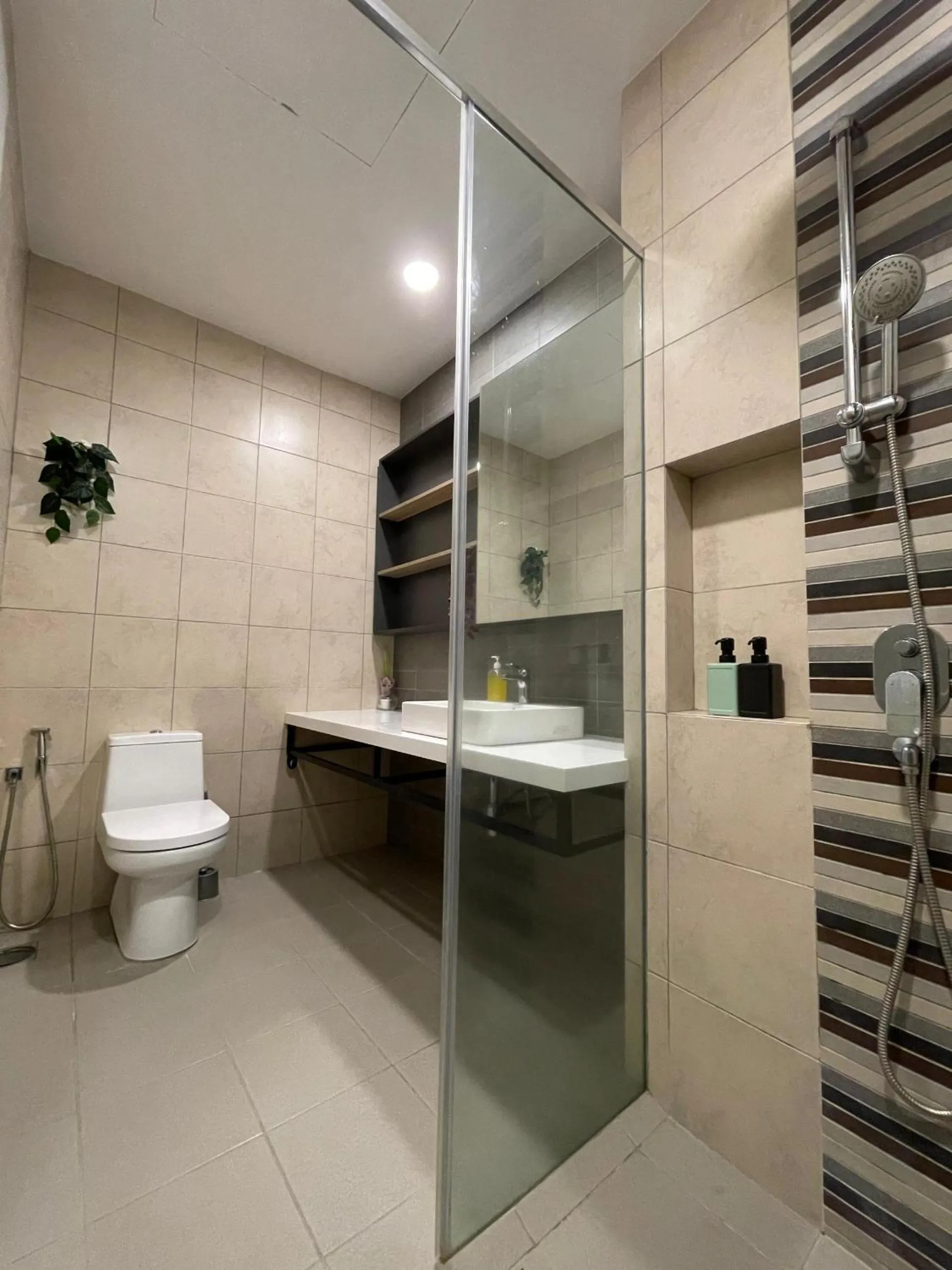 The Robertson-Bukit Bintang by PILLOWTALKS