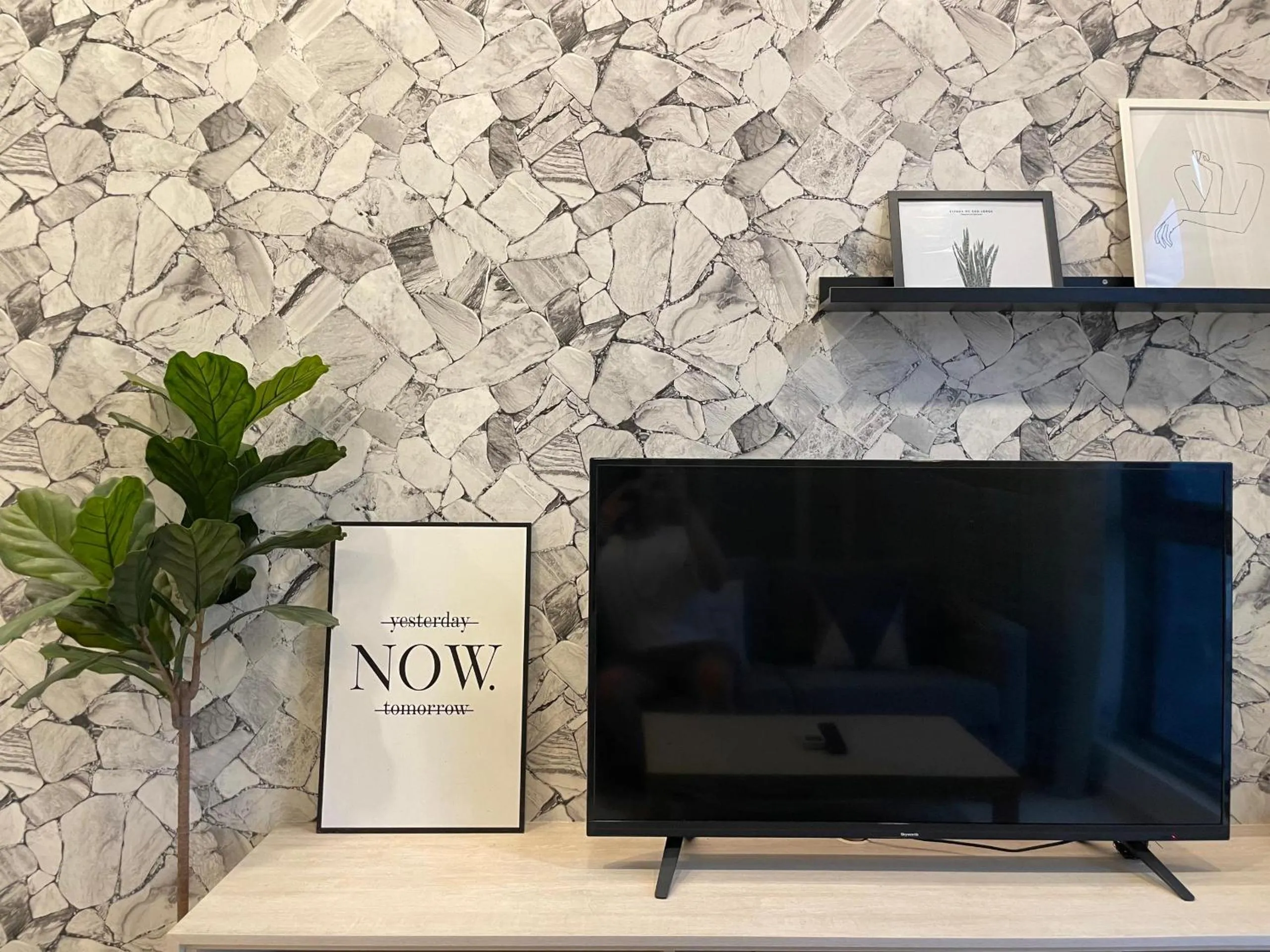 The Robertson-Bukit Bintang by PILLOWTALKS