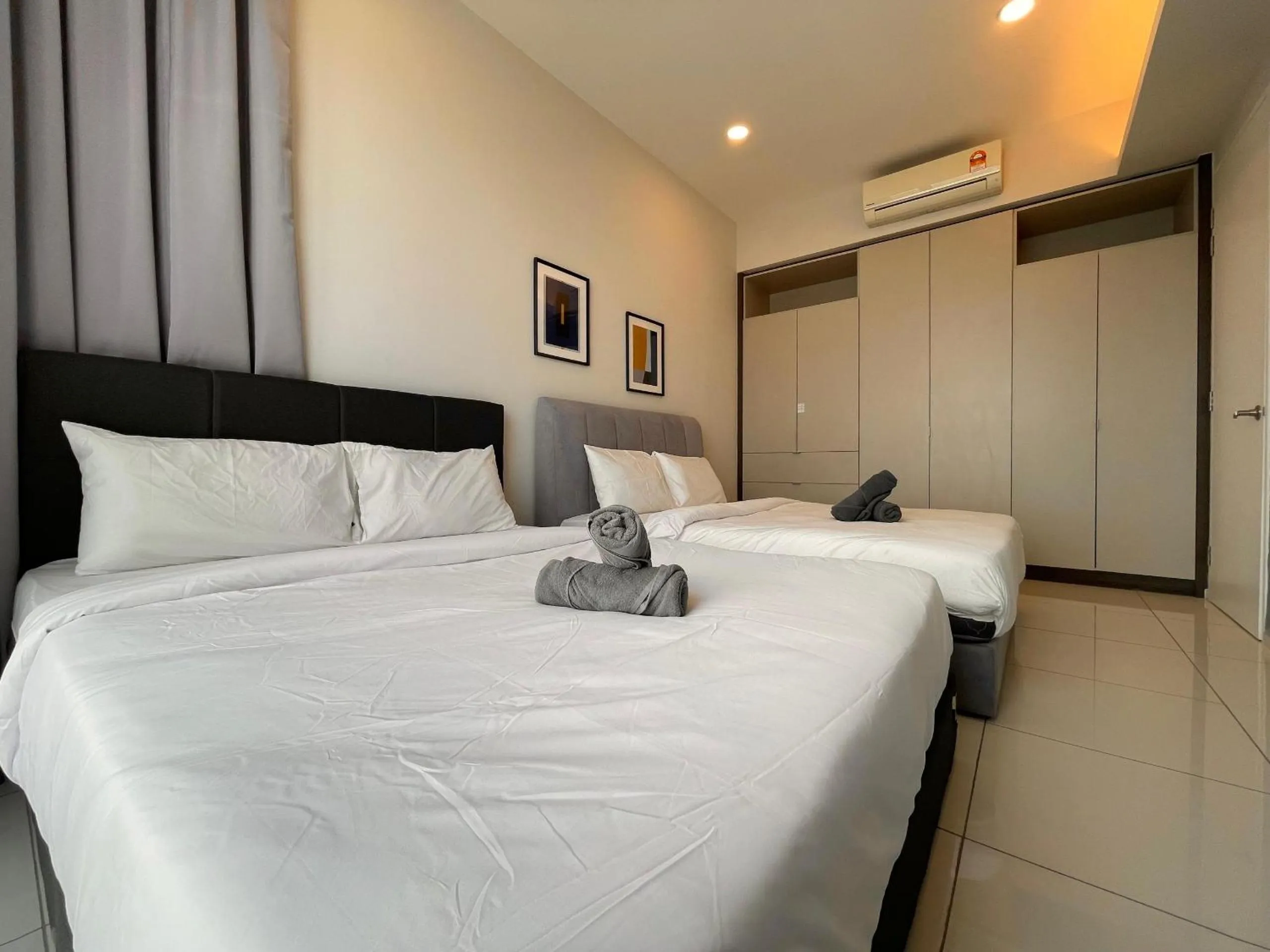 Bed in The Robertson-Bukit Bintang by PILLOWTALKS