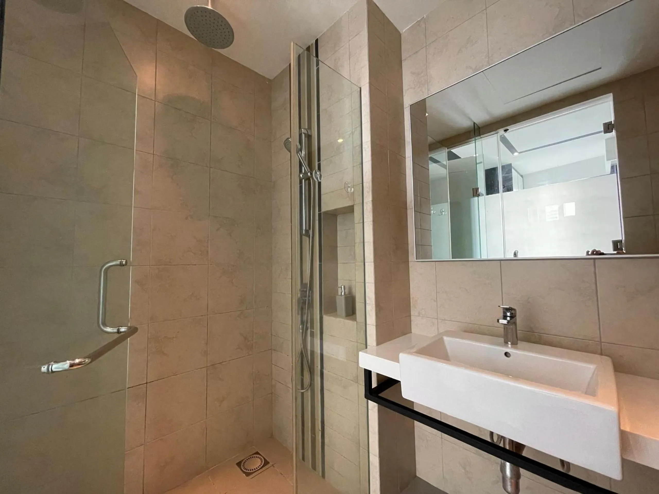 The Robertson-Bukit Bintang by PILLOWTALKS