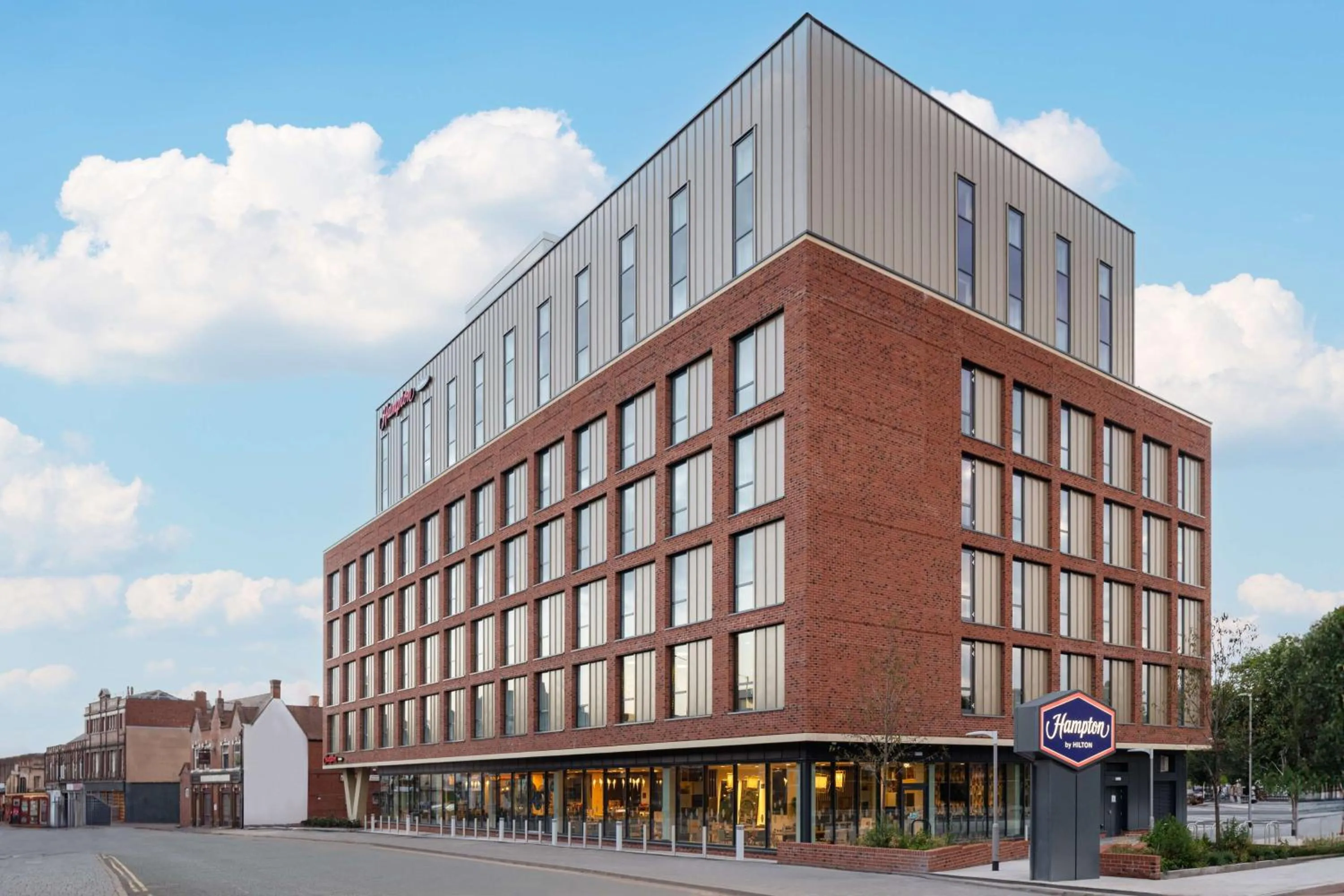 Property building in Hampton By Hilton Nuneaton