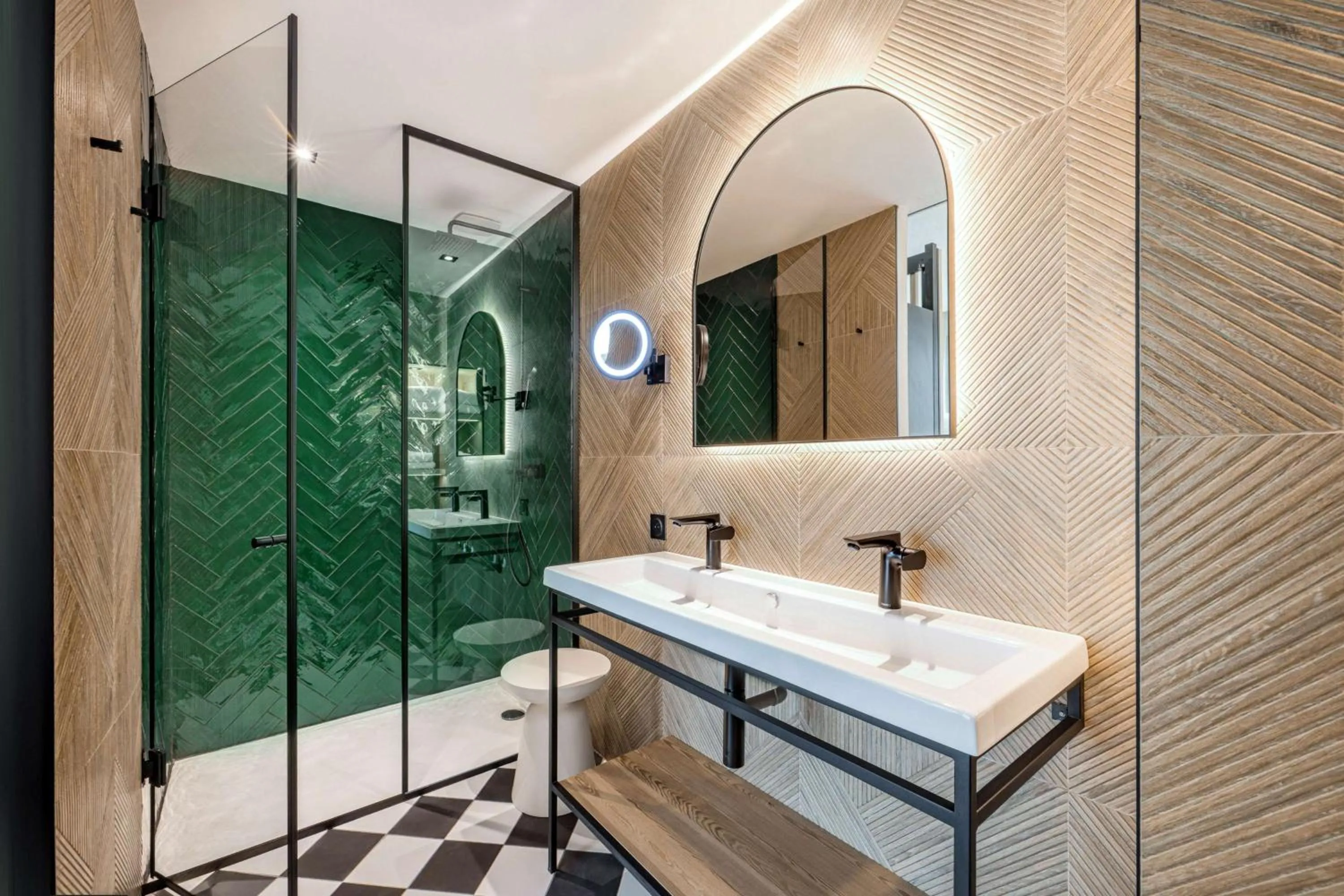 Bathroom in Doubletree By Hilton Nice Centre Iconic