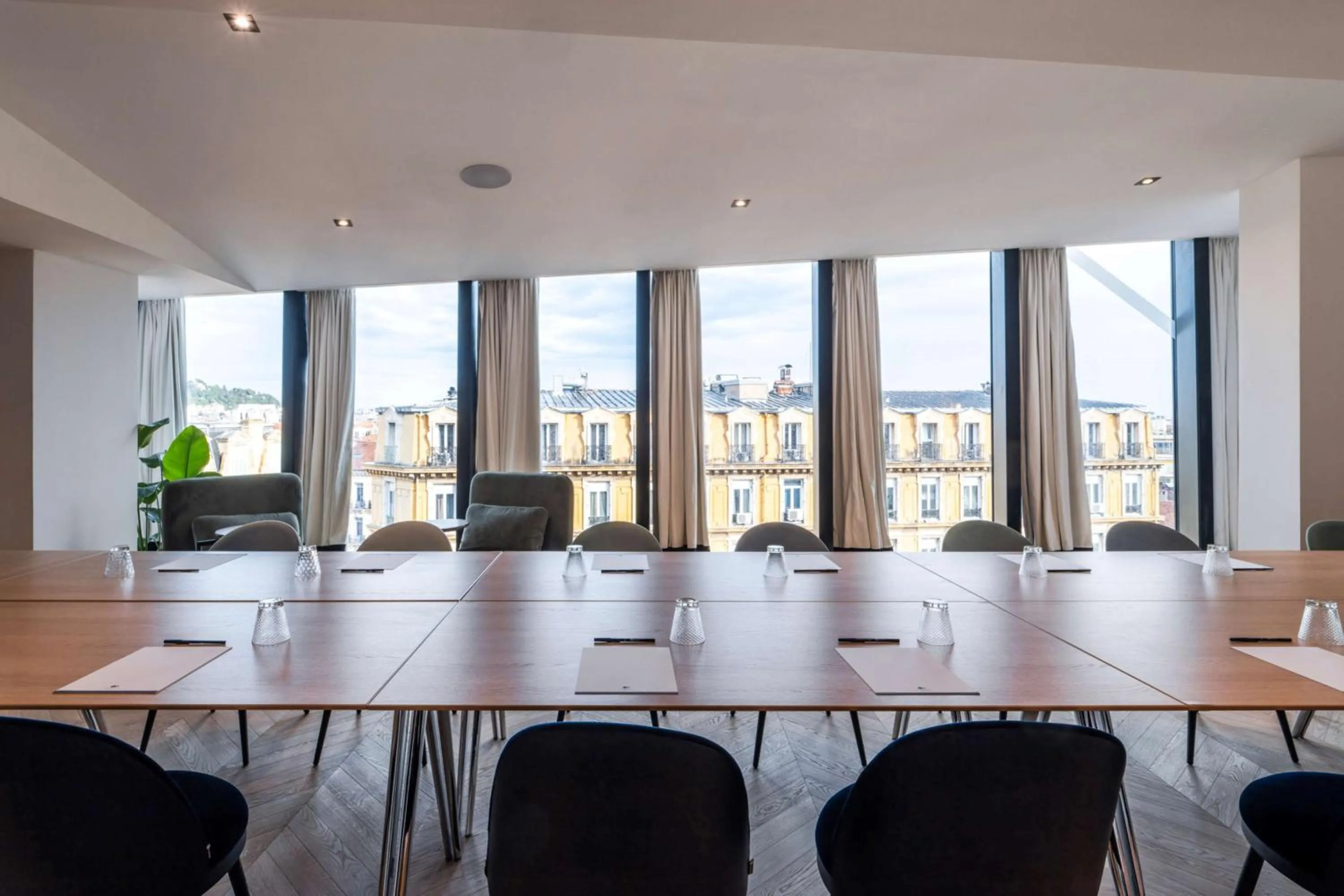 Meeting/conference room in Doubletree By Hilton Nice Centre Iconic