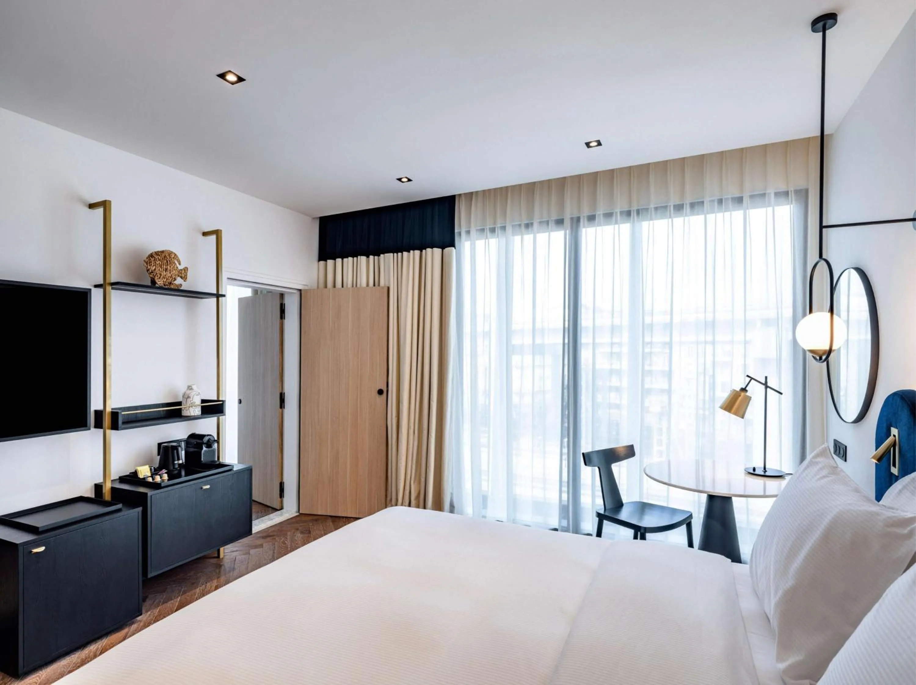 Photo of the whole room, Bed in Doubletree By Hilton Nice Centre Iconic