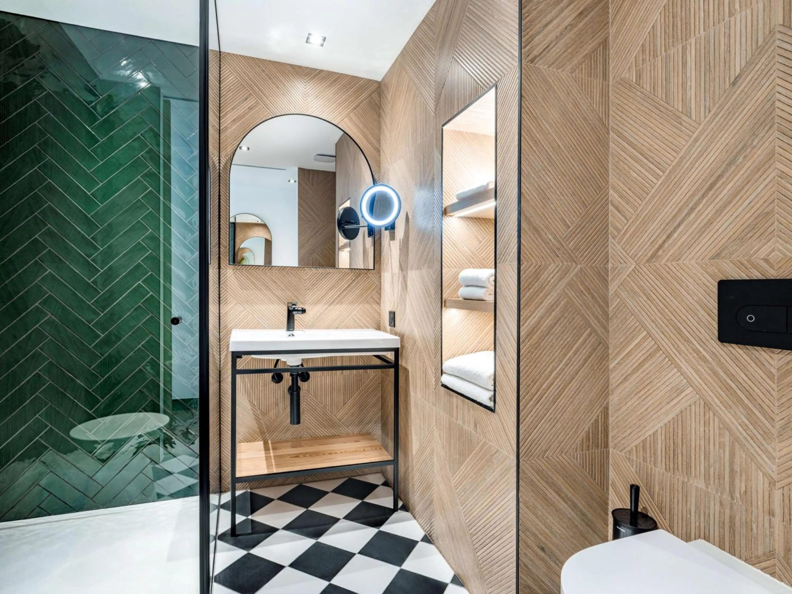 Bathroom in Doubletree By Hilton Nice Centre Iconic