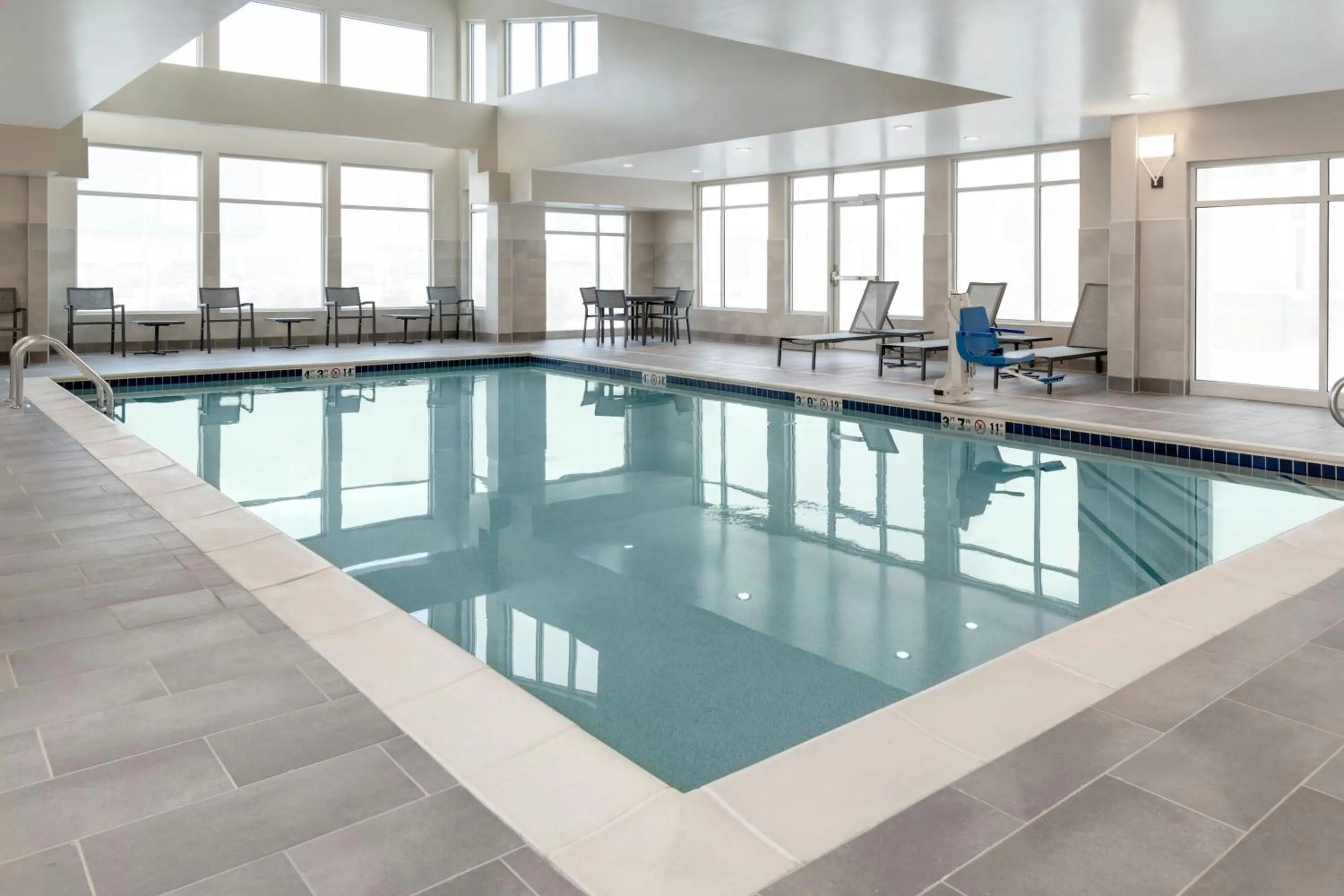 Swimming pool in Residence Inn by Marriott Detroit Dearborn