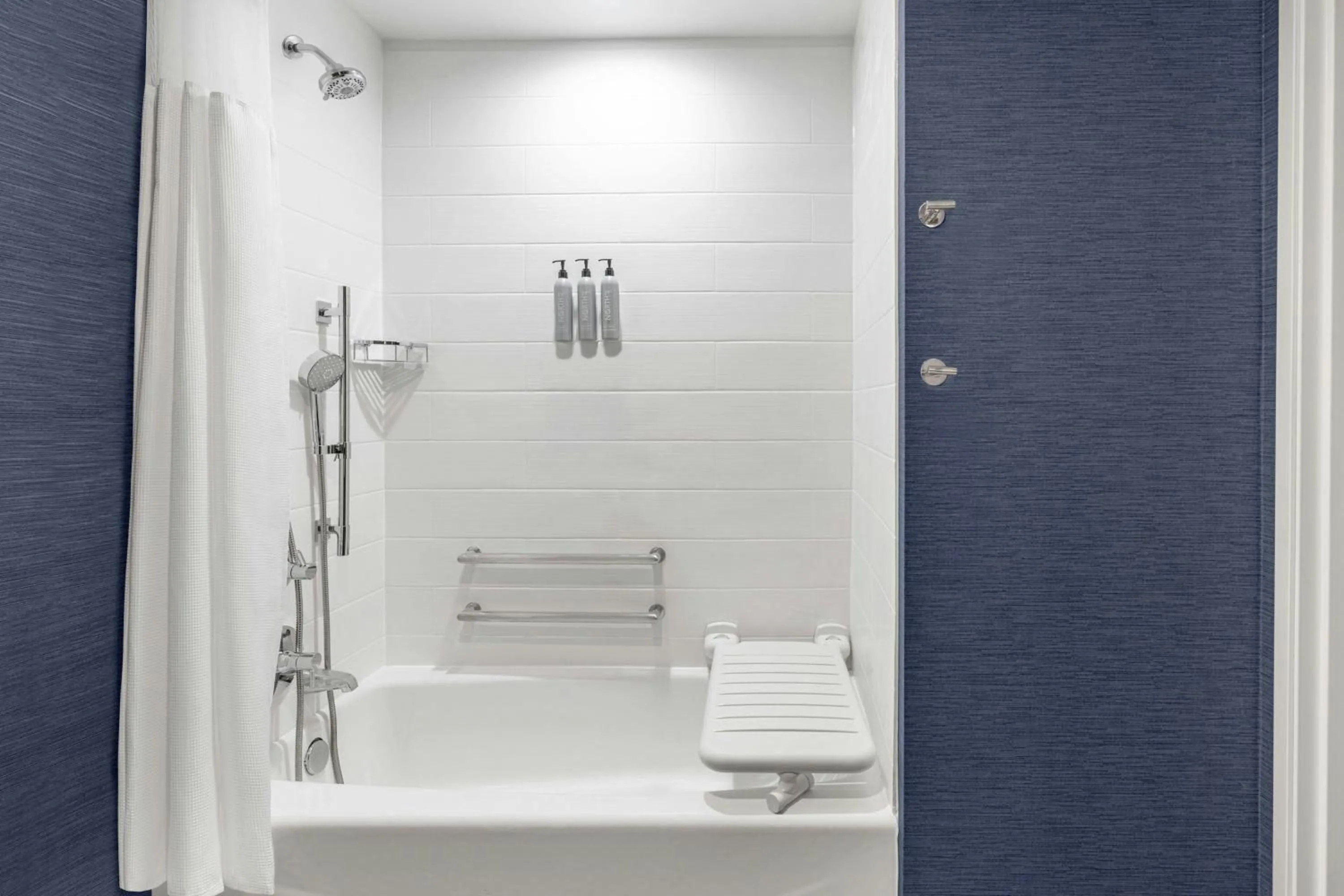 Bedroom in Residence Inn by Marriott Detroit Dearborn