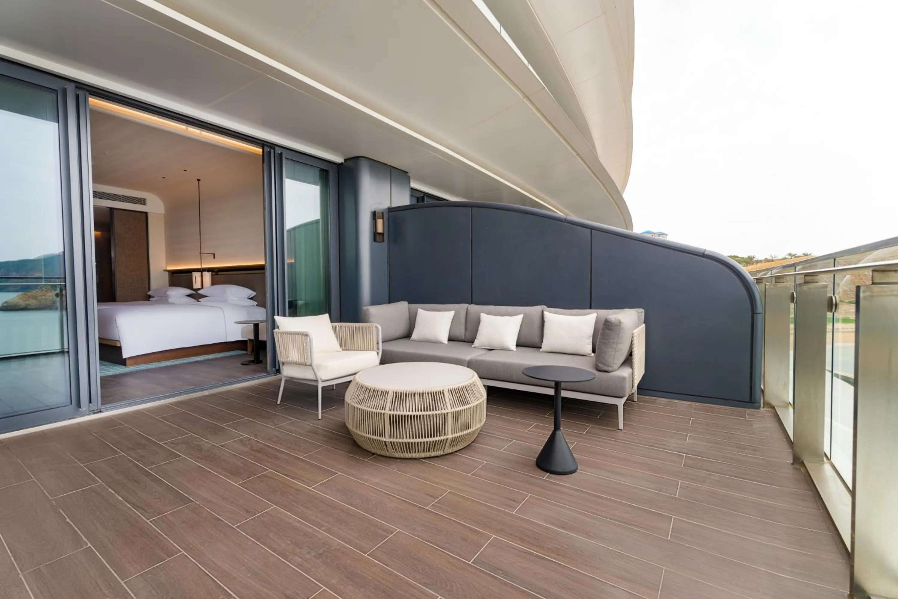 Balcony/Terrace in Zhuhai Dong'ao Island Marriott Resort and Spa