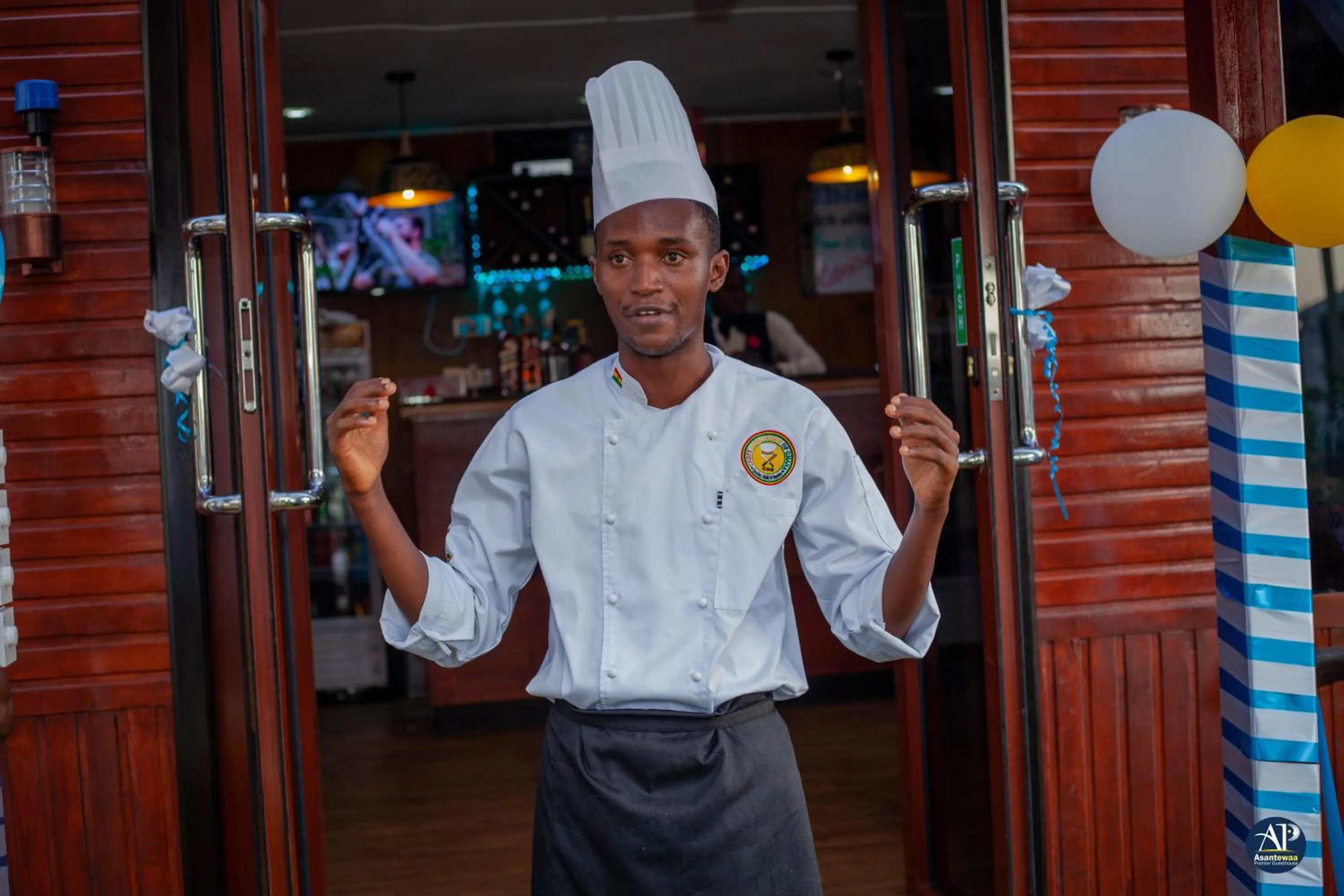 oven in Asantewaa Premier Hotel