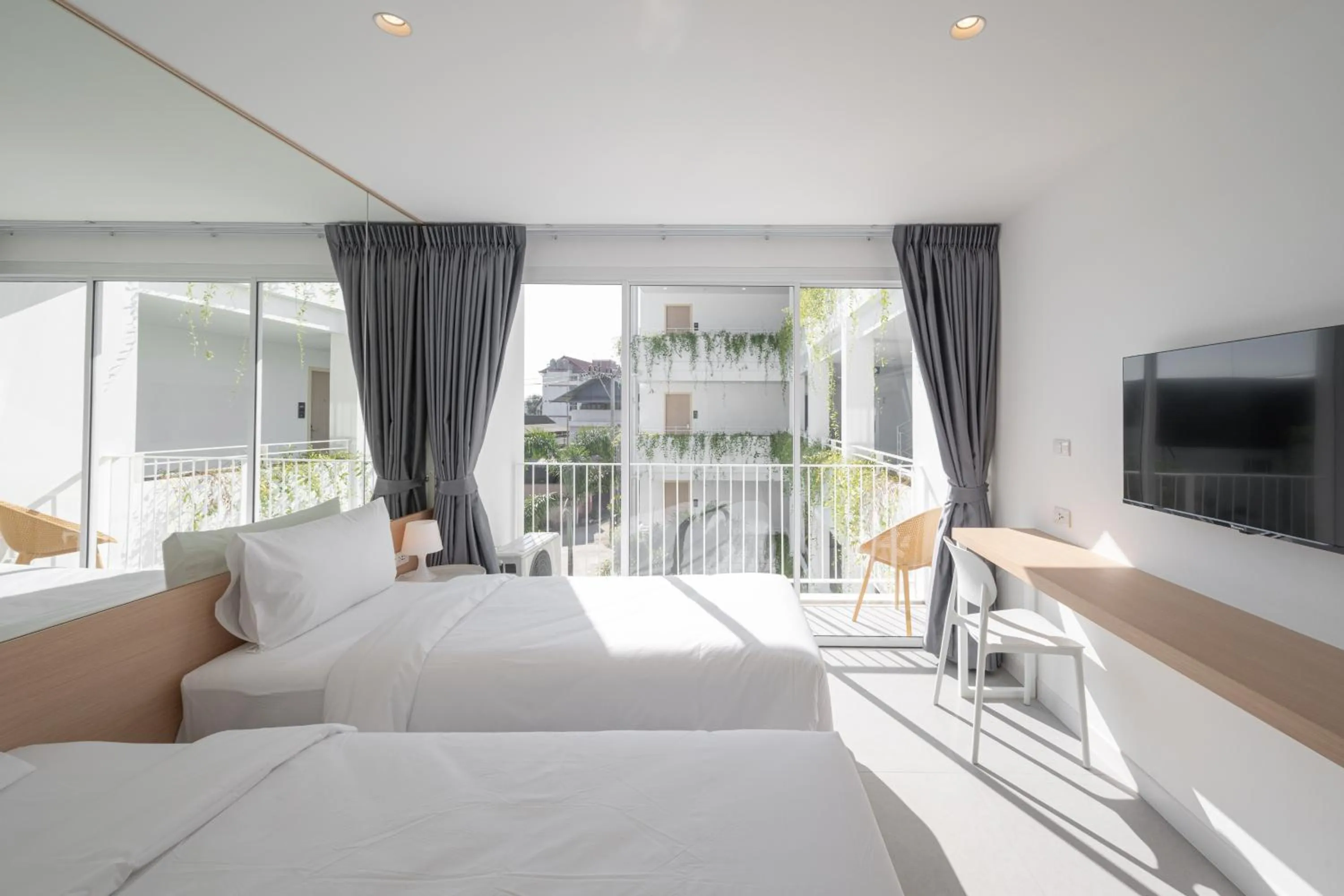 Bed in Lis Hotel Chiangmai