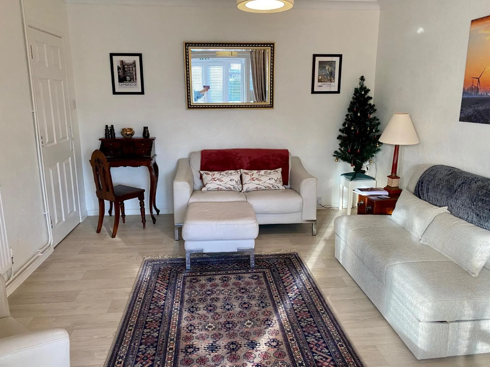 Living room in Fourwinds B&B