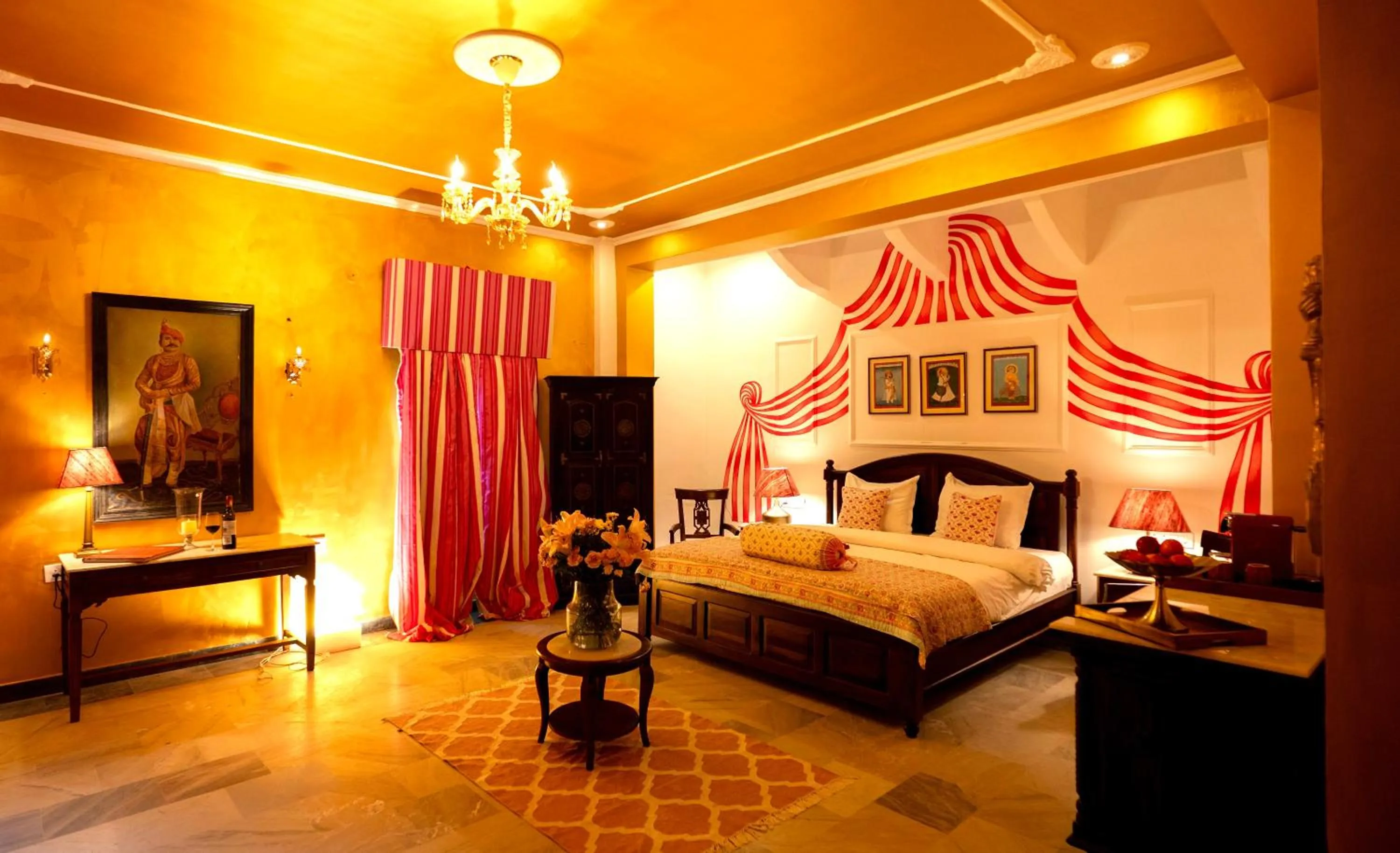 Bedroom, Bed in Medieval Forts, Kalwar, Jaipur
