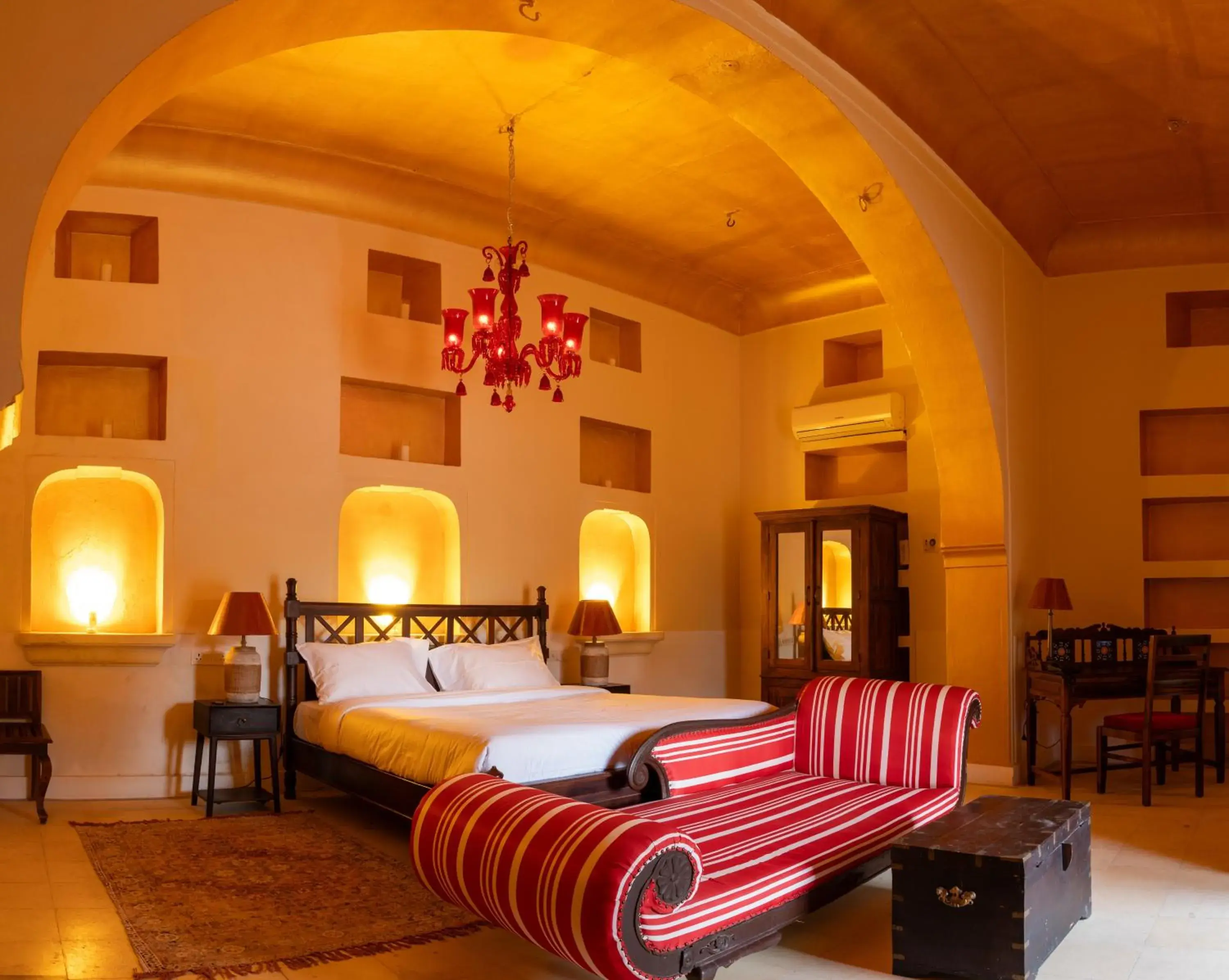 Rosa Jaypore suite - single occupancy in Medieval Forts, Kalwar, Jaipur Rosa Jaypore suite - single occupancy in Medieval Forts, Kalwar, Jaipur