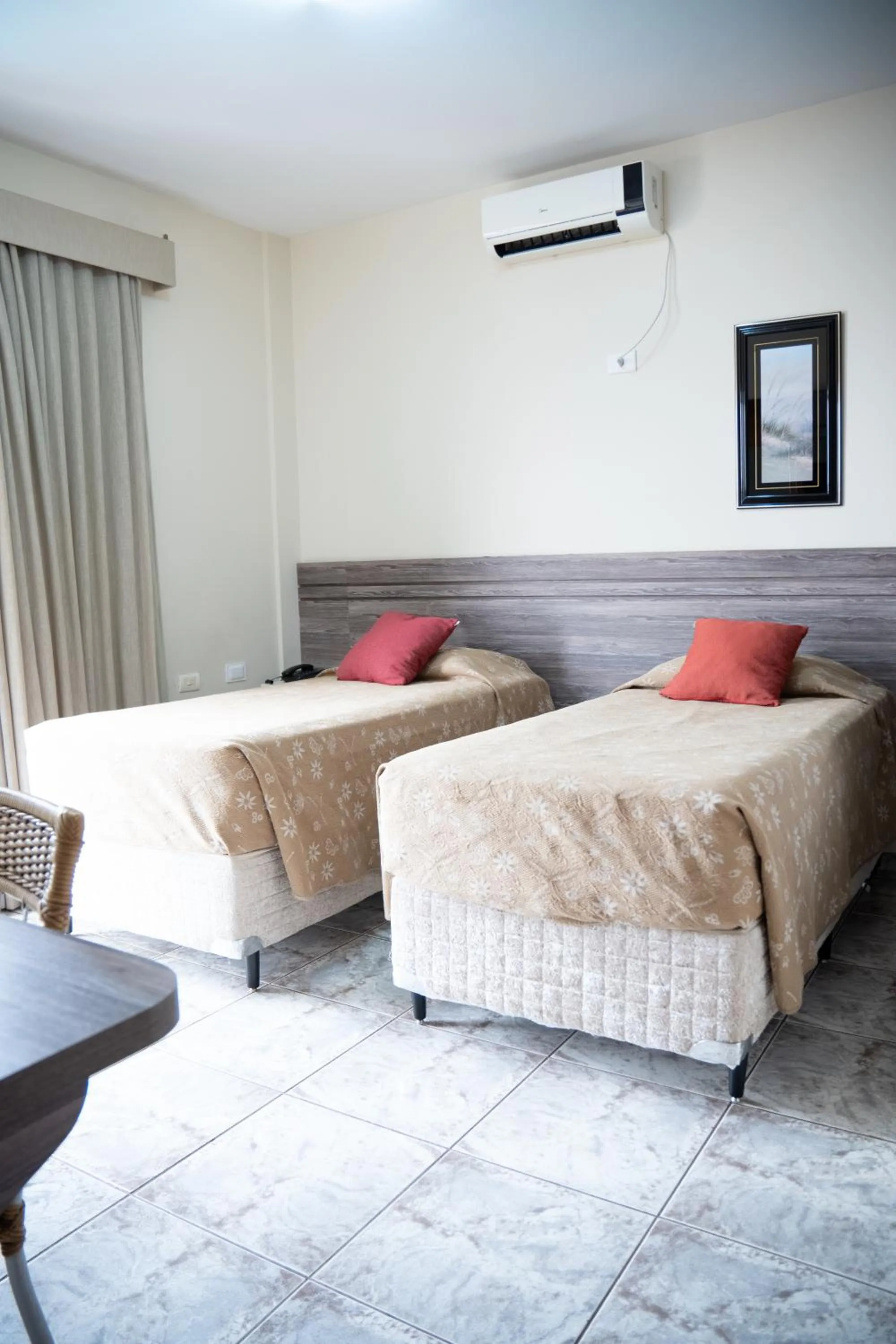 Bed in Hotel Internacional