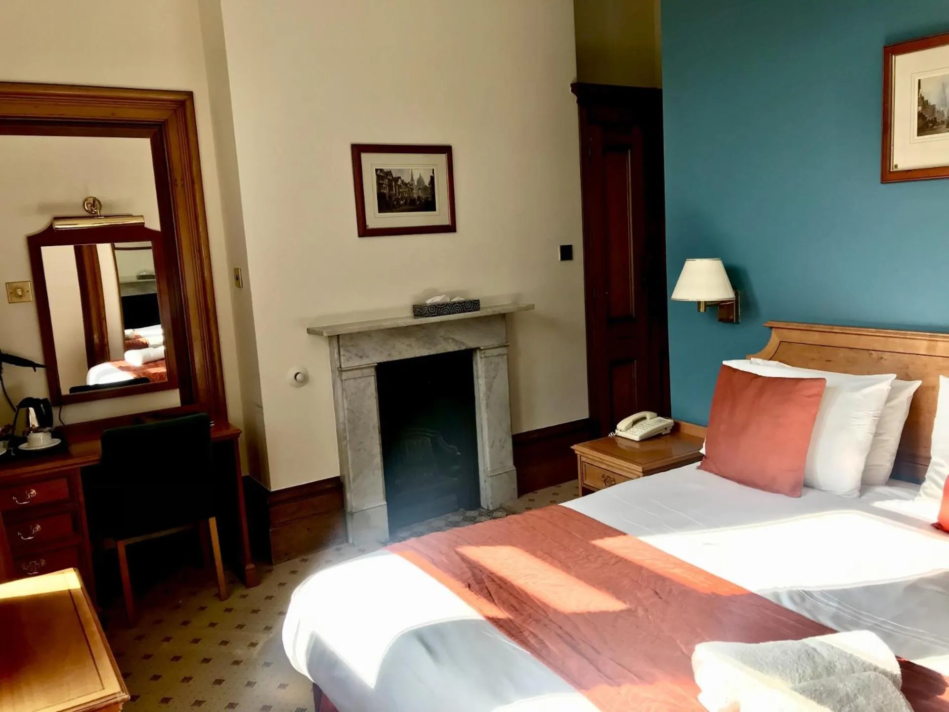 Bed in Purbeck House Hotel & Louisa Lodge