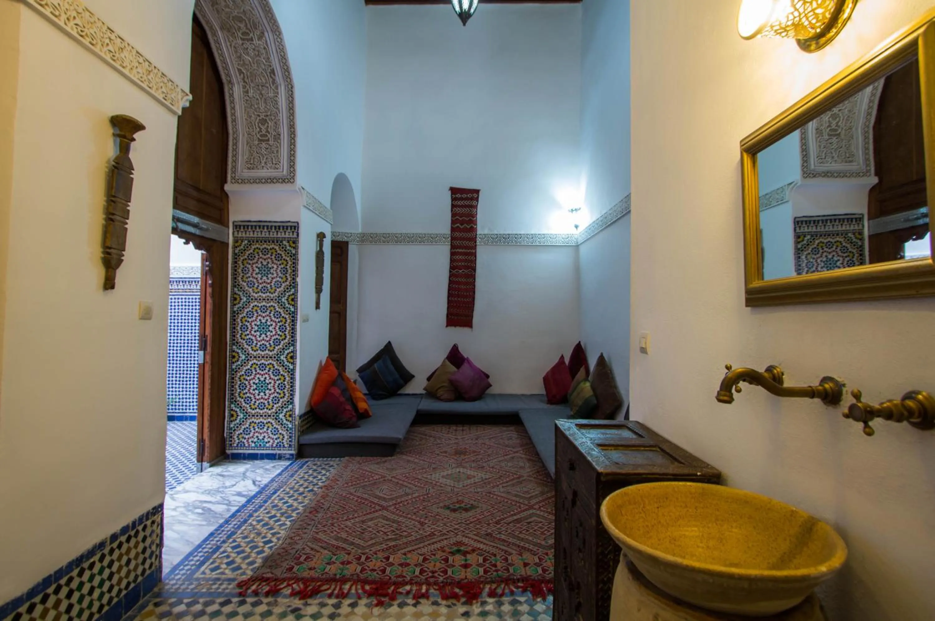 Property building in Dar Nejma