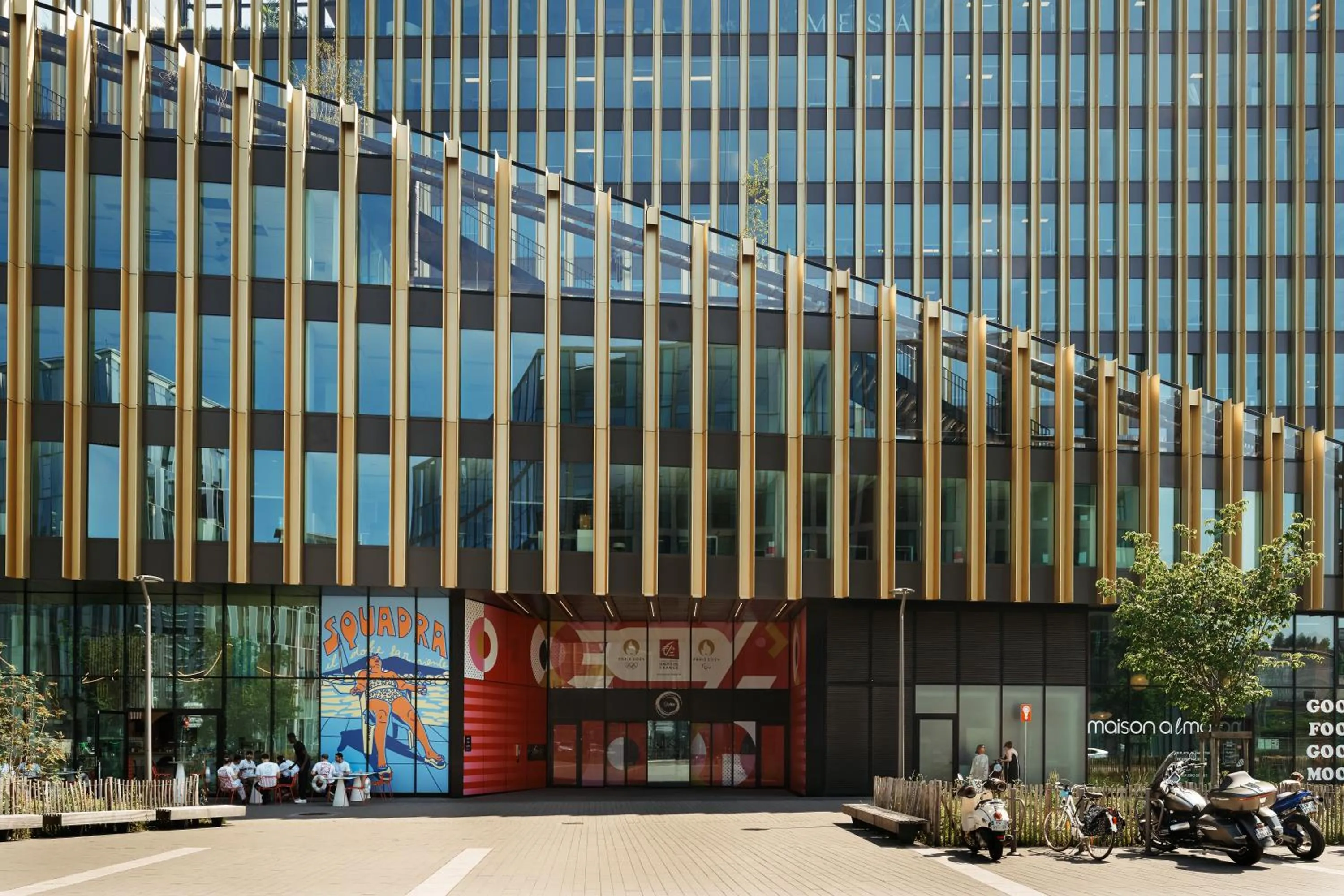 Property building in Edgar Suites Lille - Shake