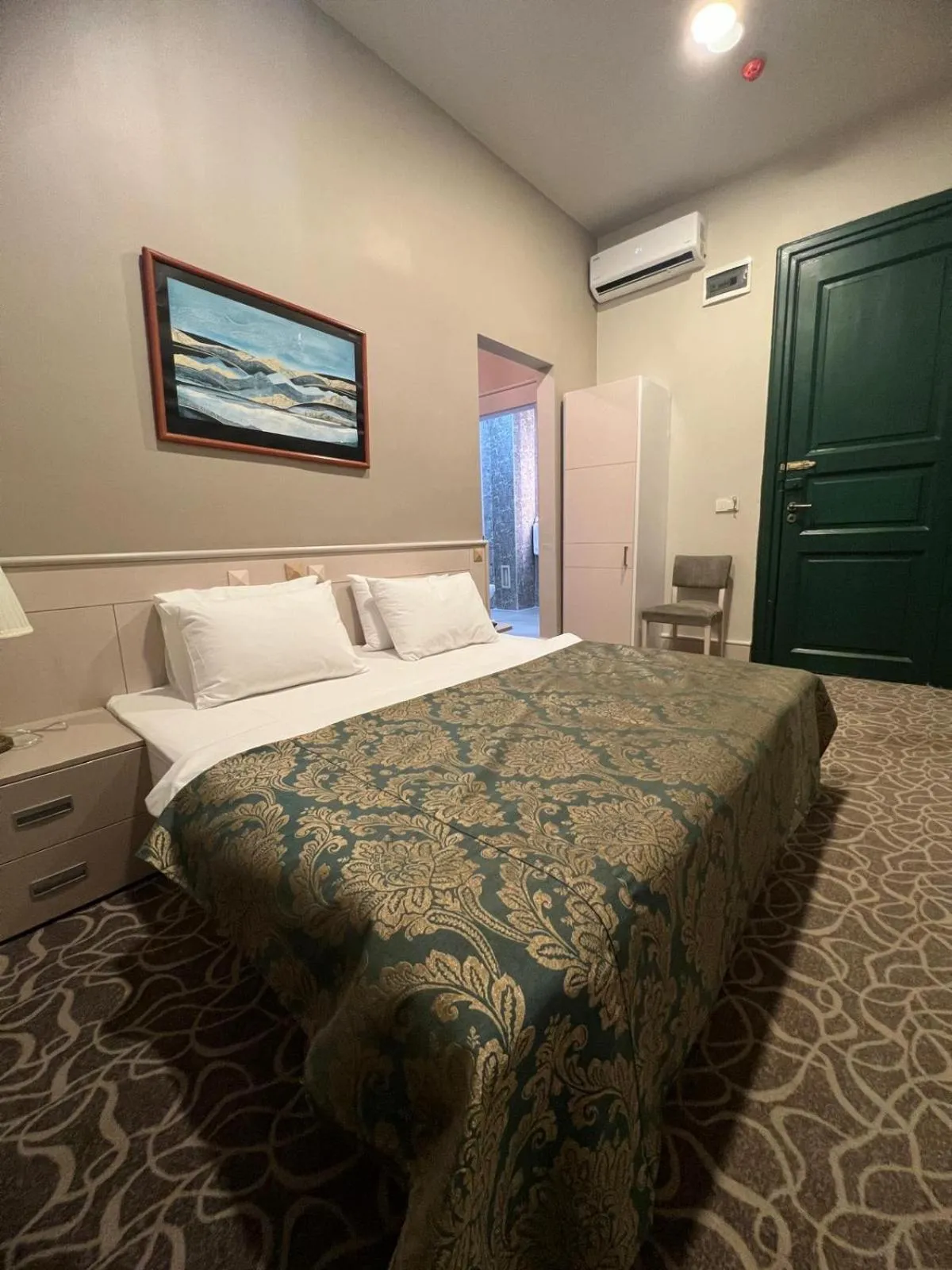 Bedroom, Bed in Aria Palace Taksim