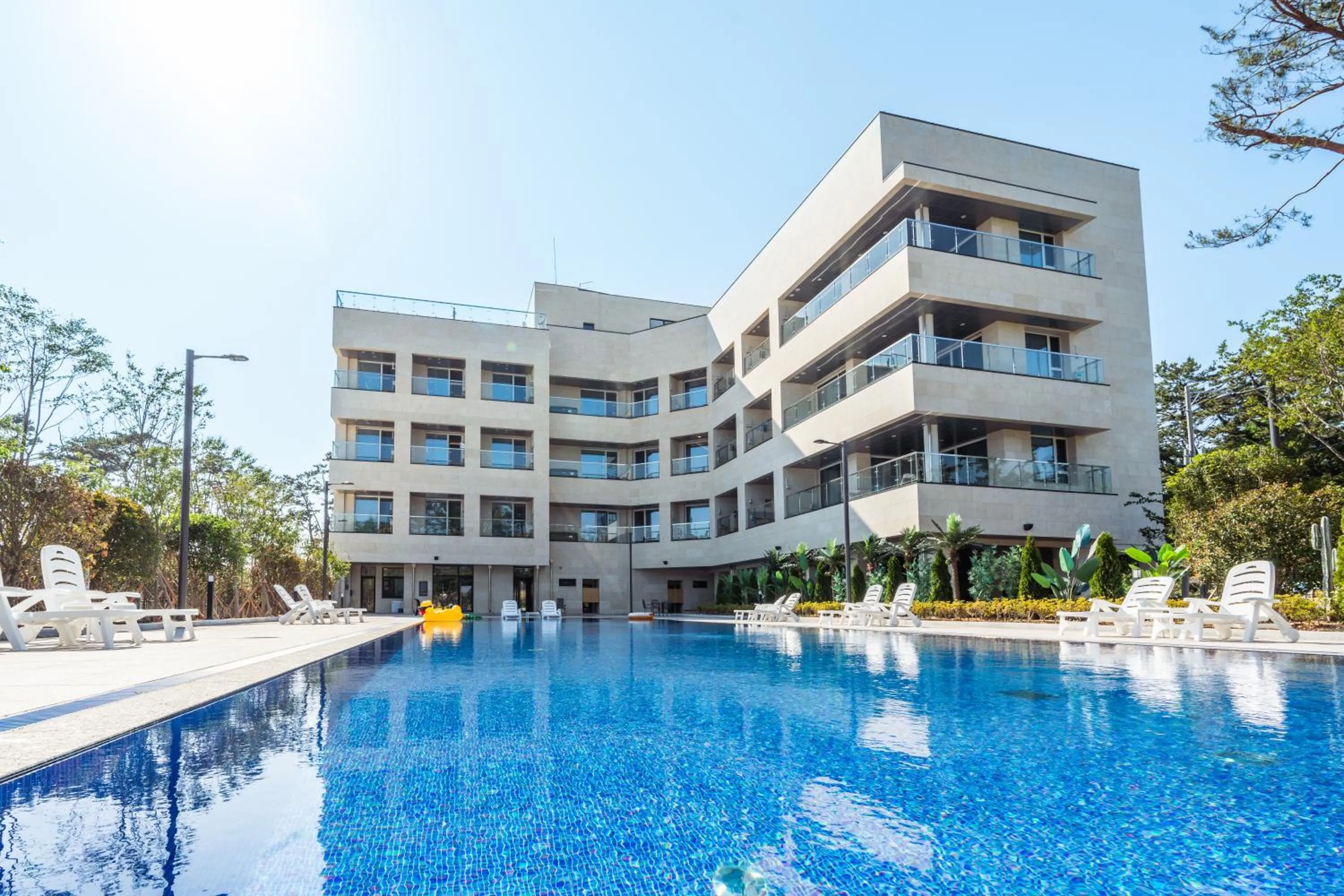 Property building in Dongho Beach Hotel