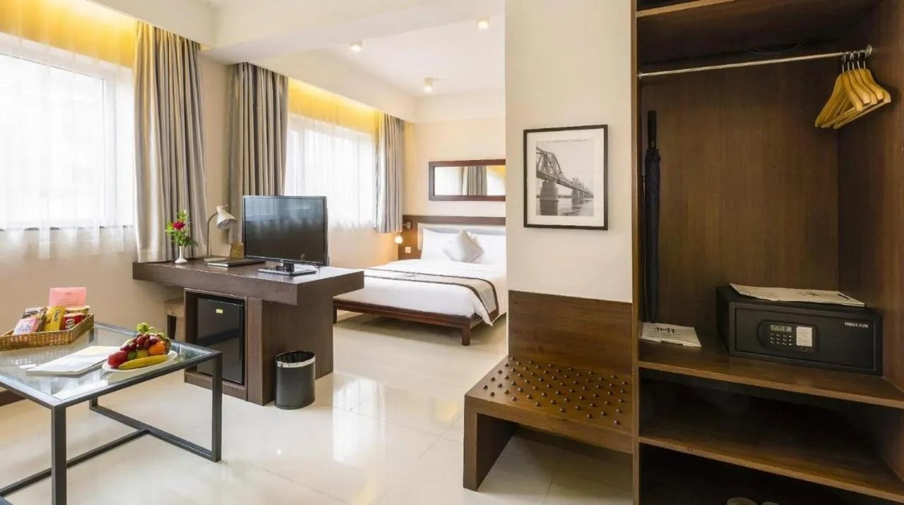 Bed in Hong Ha HOTEL