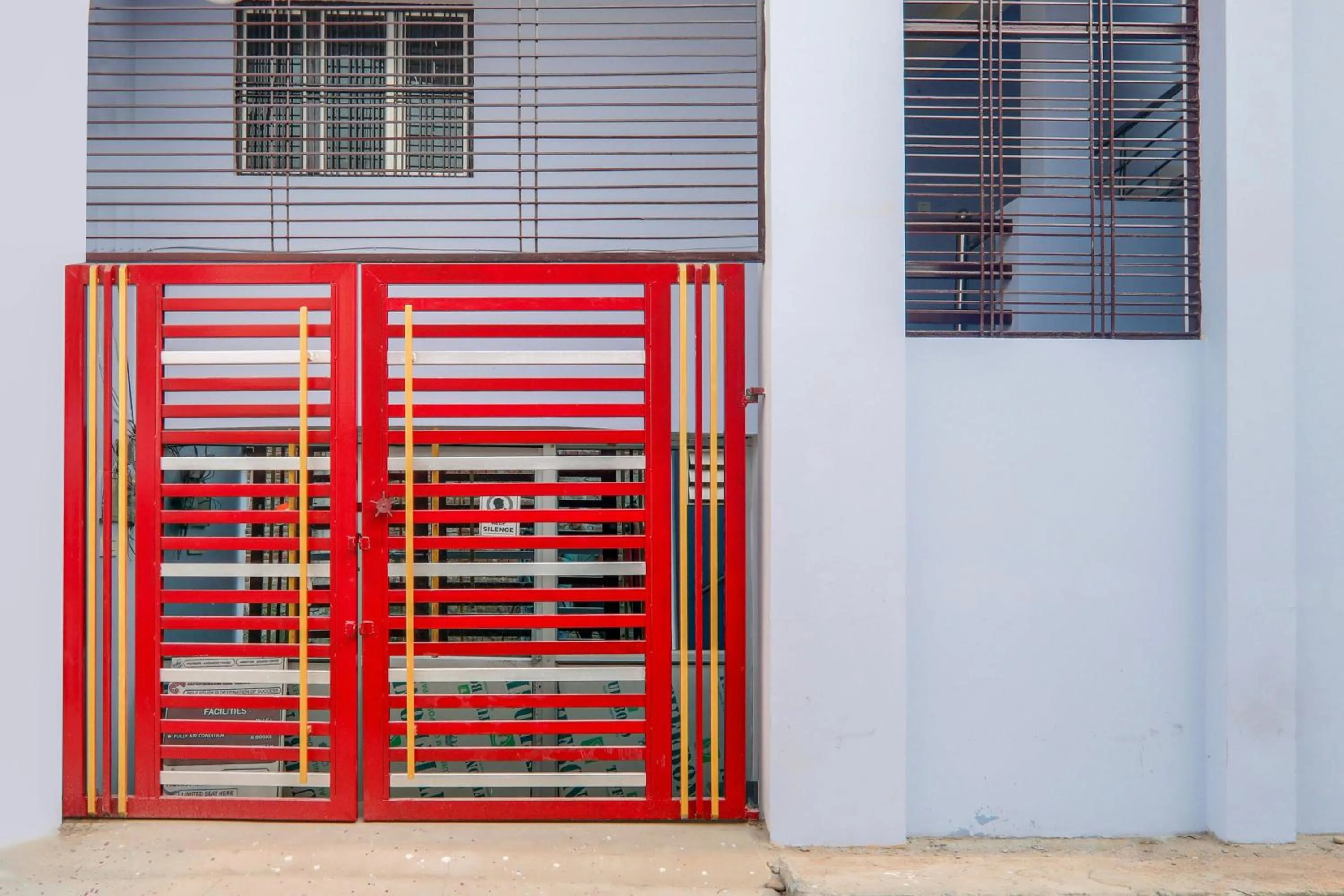 Facade/entrance in Hotel O Ramam