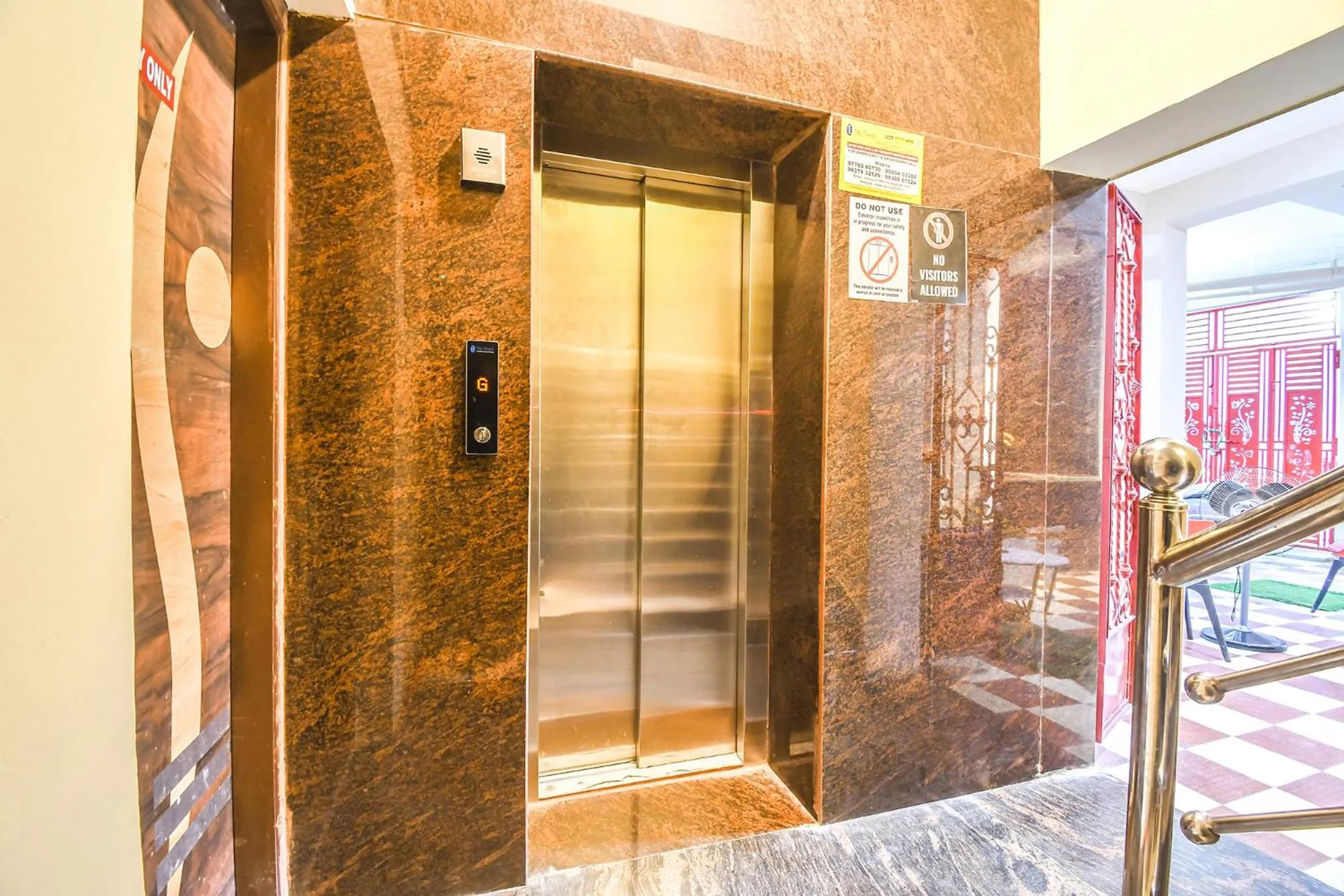 Lobby or reception in FabHotel Airport Residency I