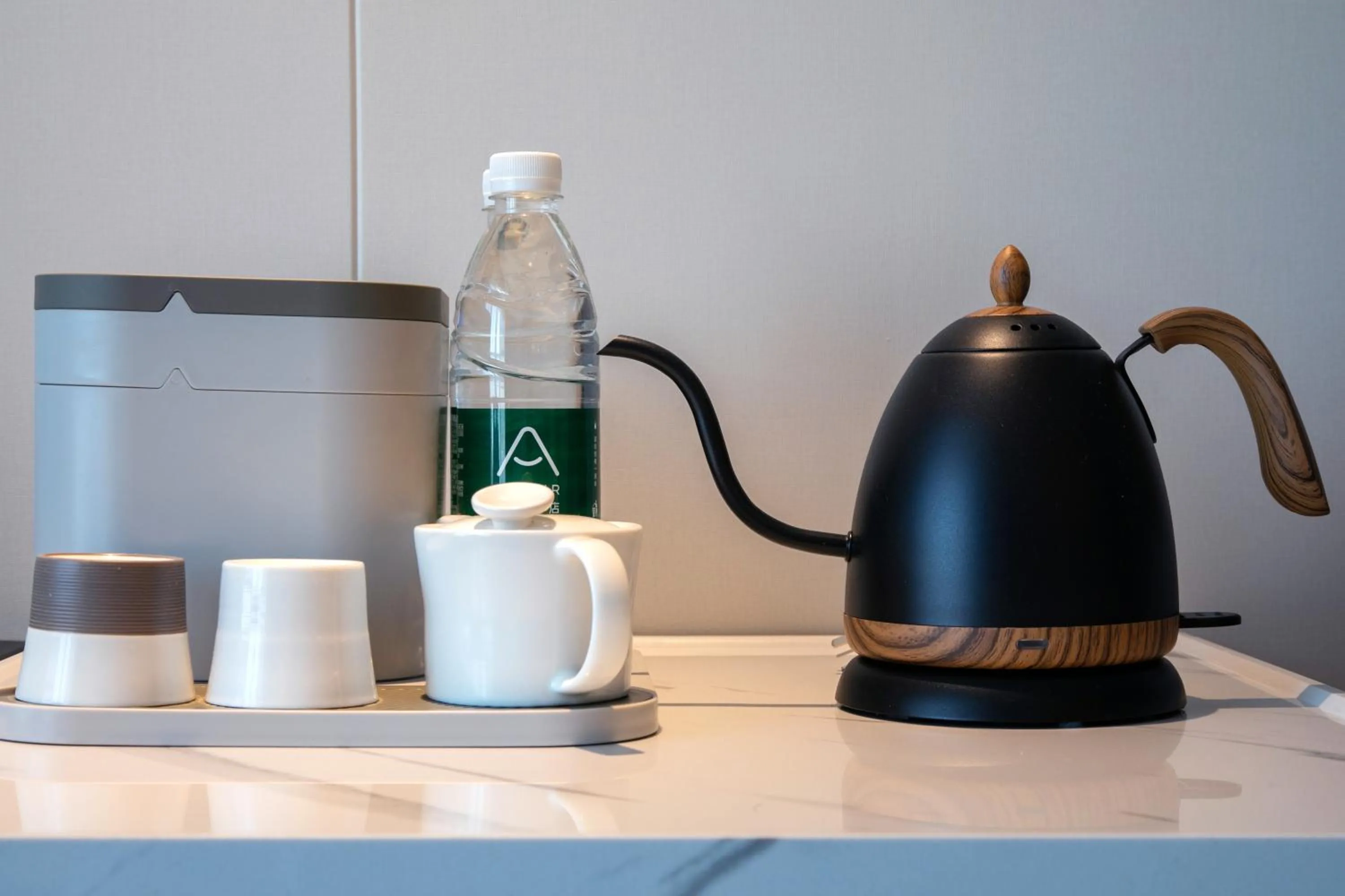 Coffee/tea facilities in Atour Hotel Shanghai Baoshan Shangda Road