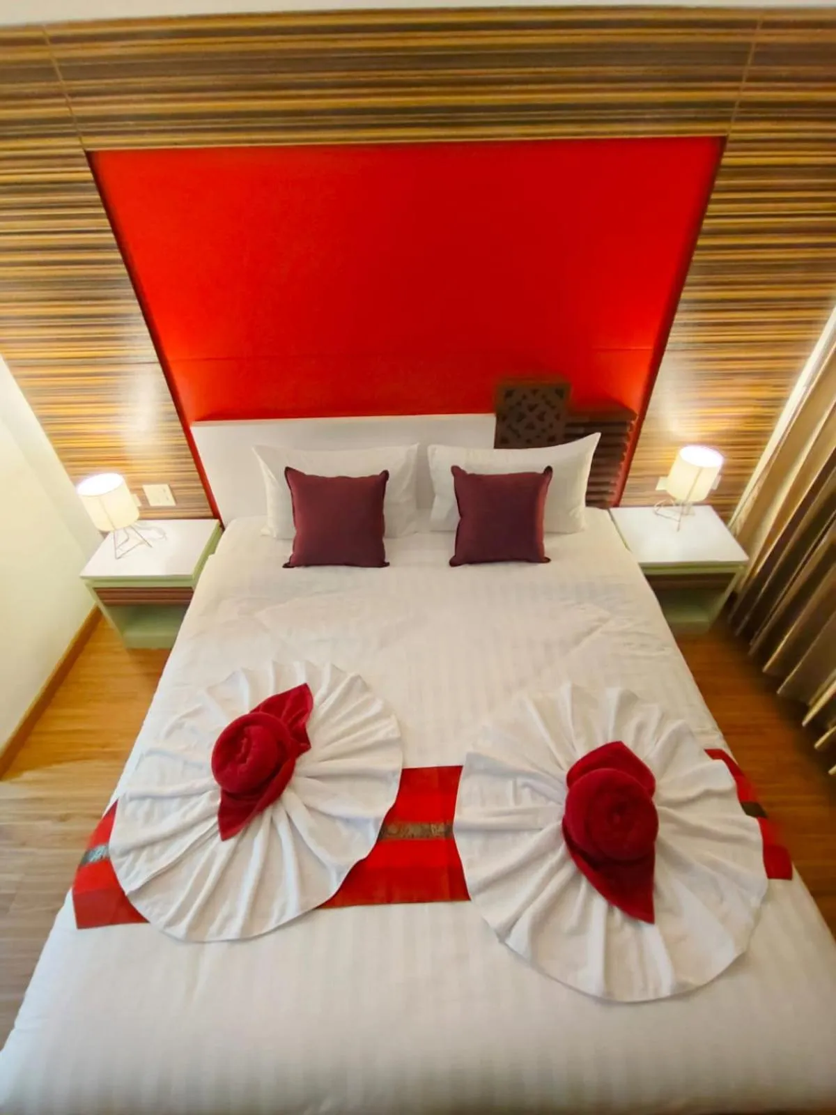 Bed in Patong Max Value Hotel