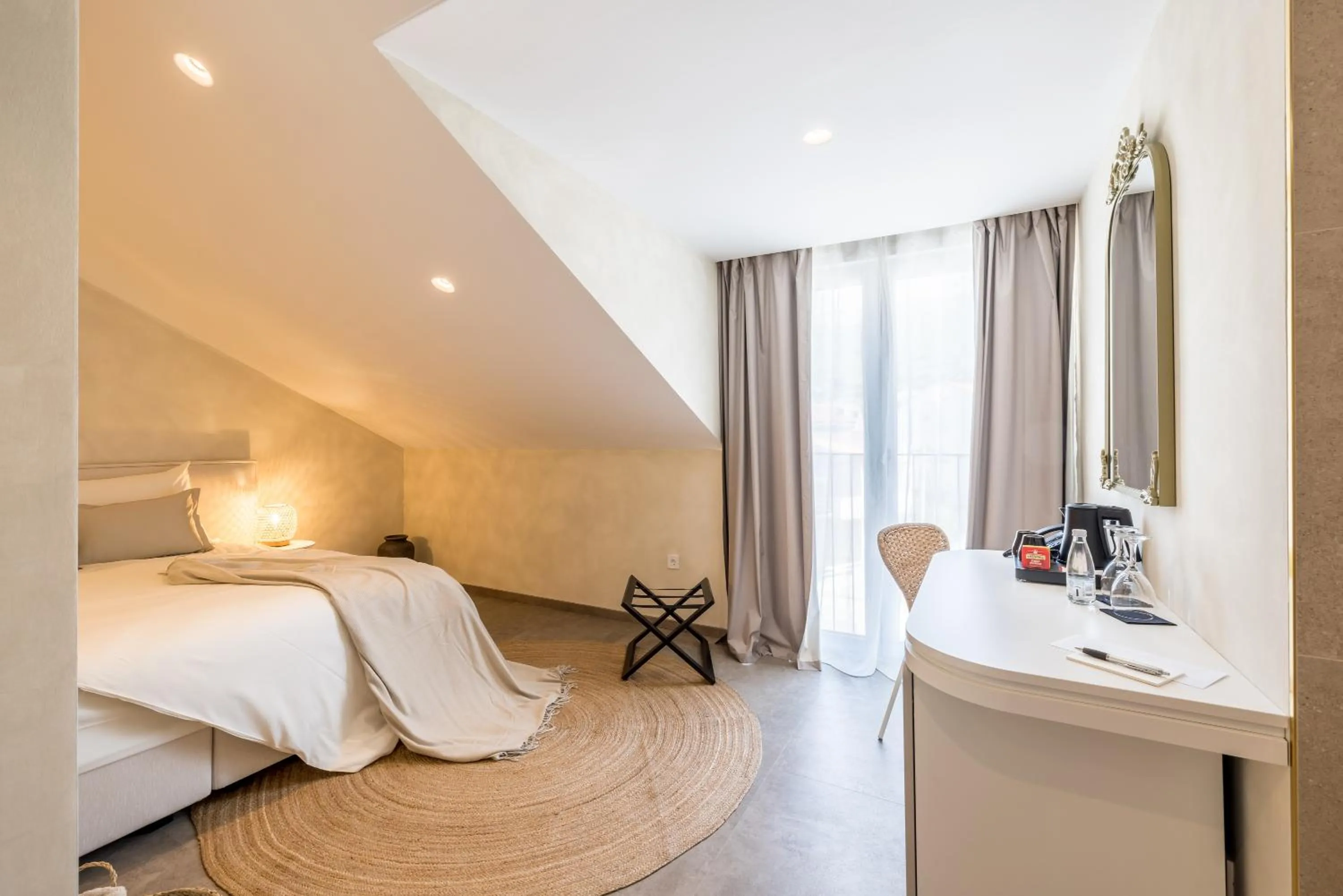 Bedroom, Bed in Hotel Aria