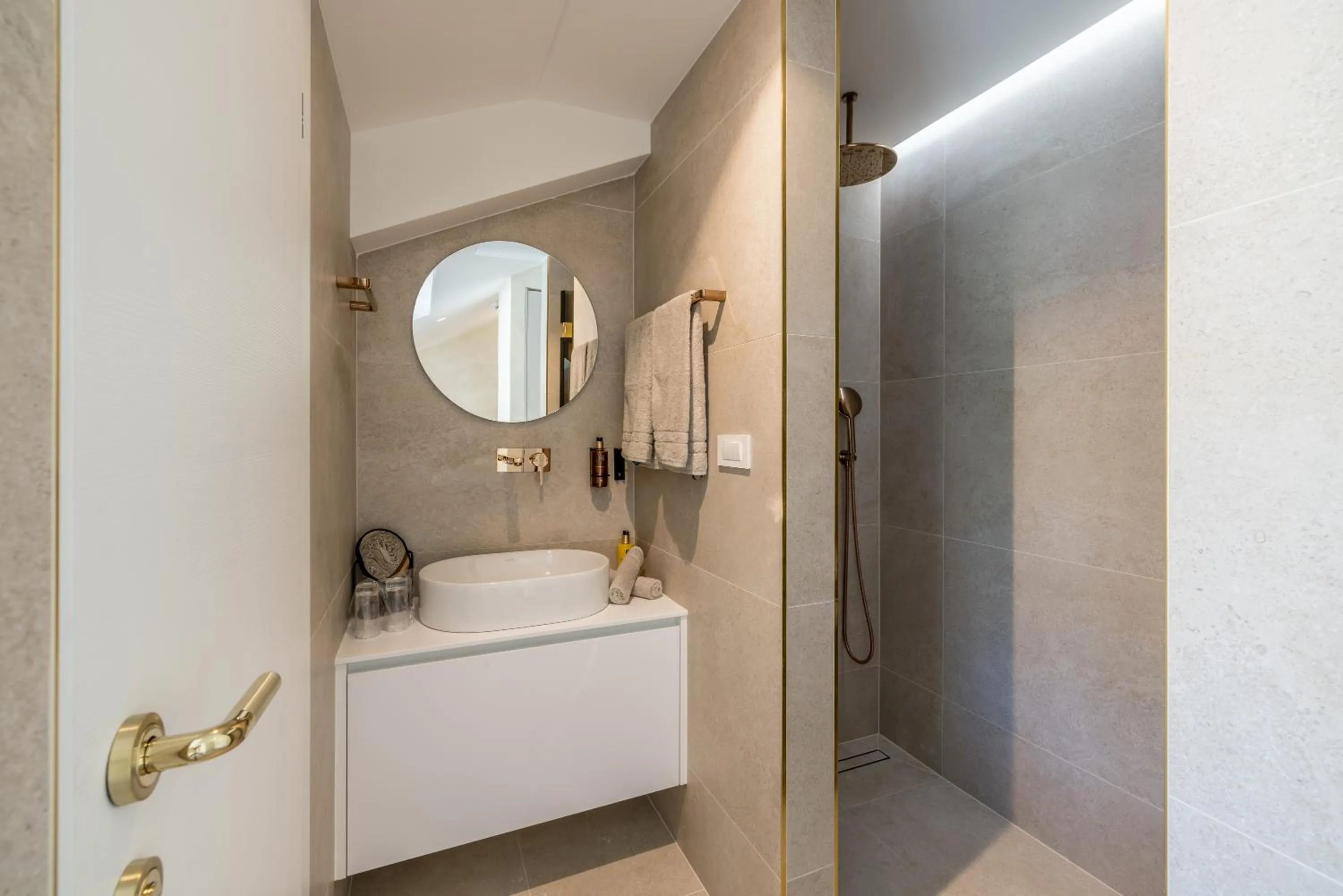 Bathroom in Hotel Aria