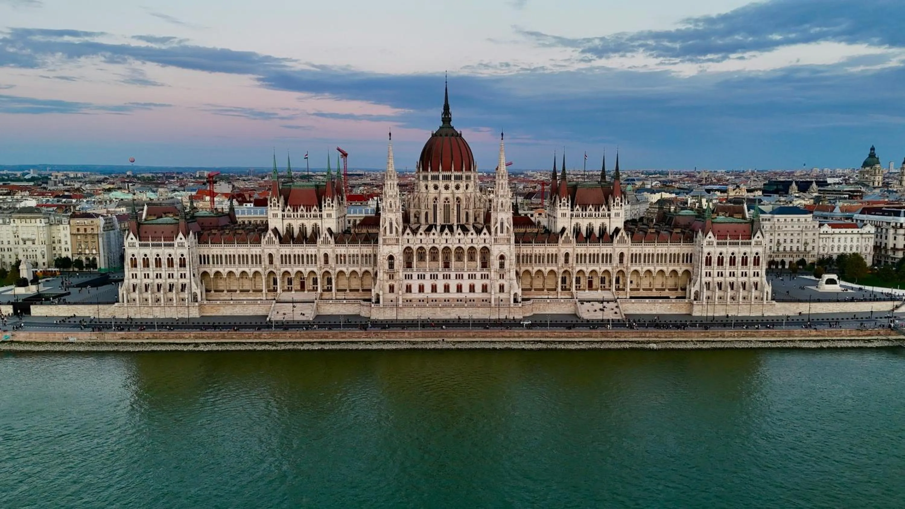 Nearby landmark in Three Corners Avenue Hotel