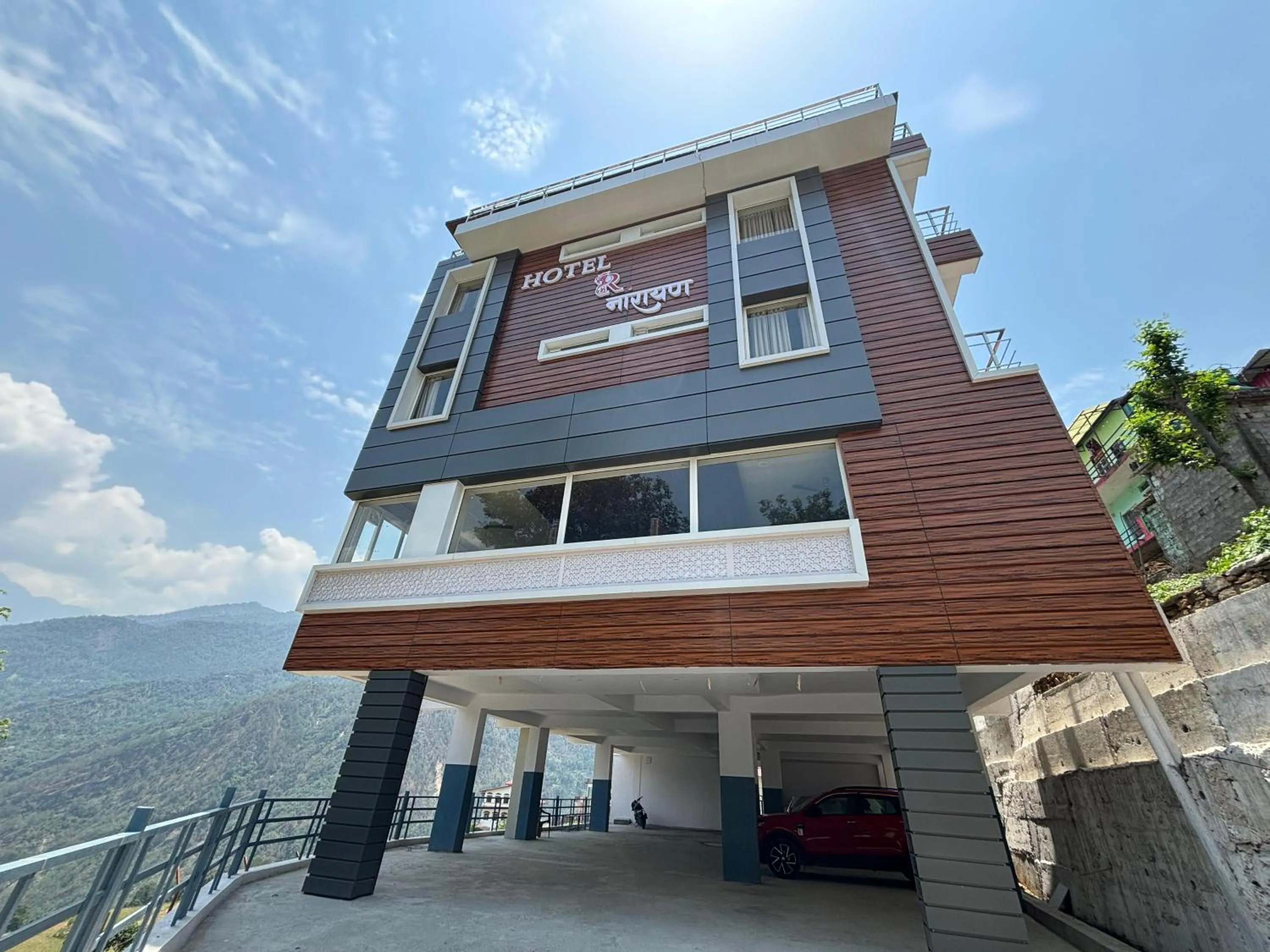 R Narayan pleasant Inn hotel