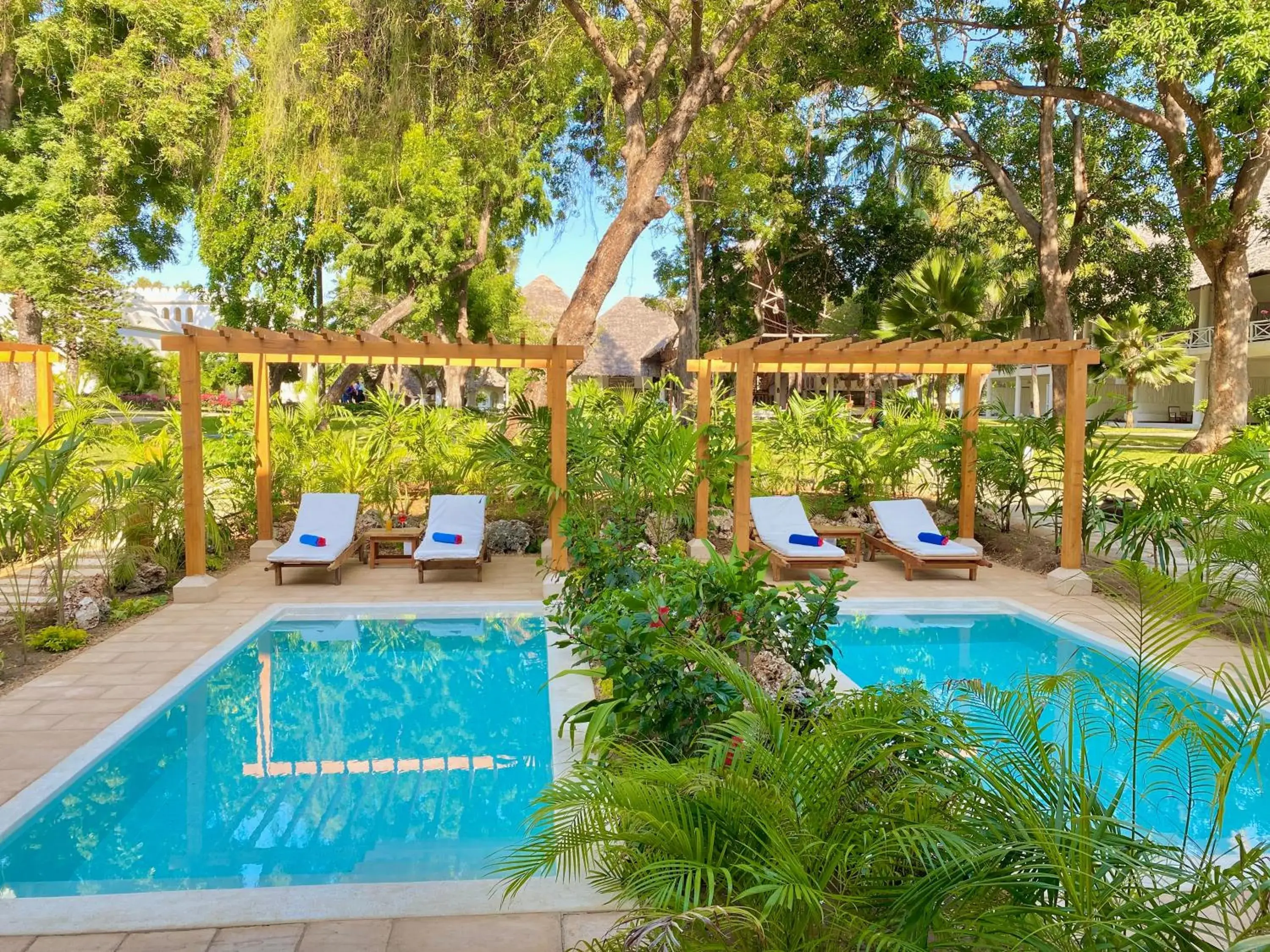 Masai Deluxe Room with Private Pool in Diamonds Malindi Masai Deluxe Room with Private Pool in Diamonds Malindi