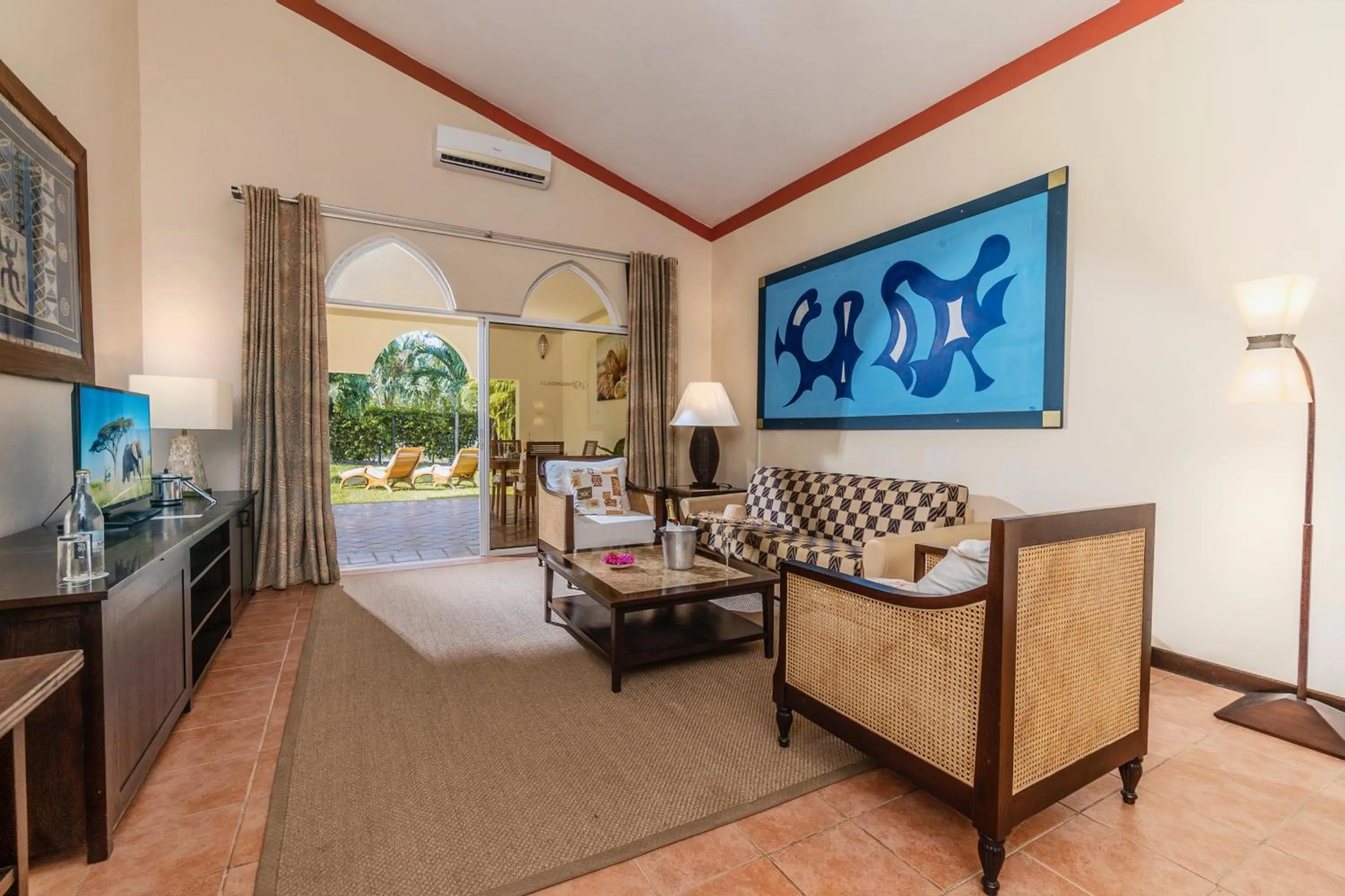 Living room, Bed in Diamonds Malindi