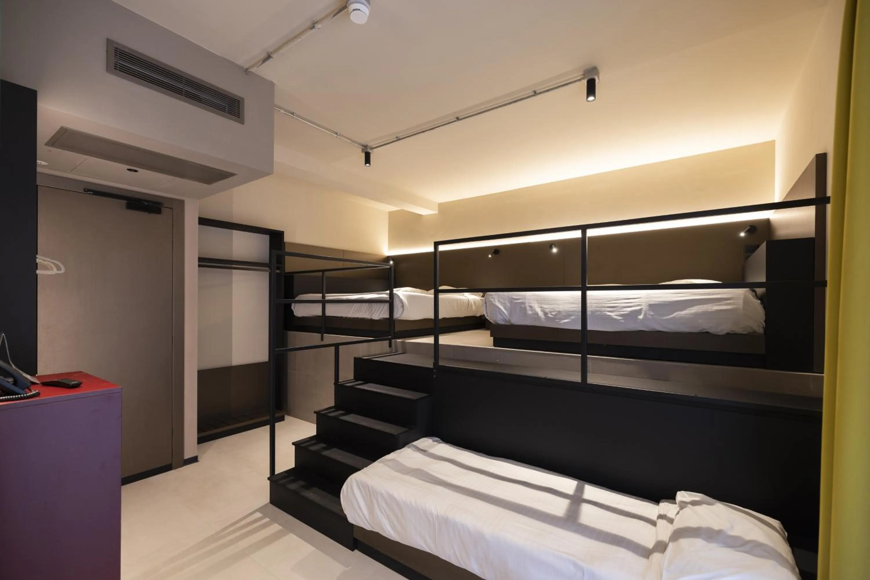 Bedroom, Bed in Joy 124 Hotel Milano