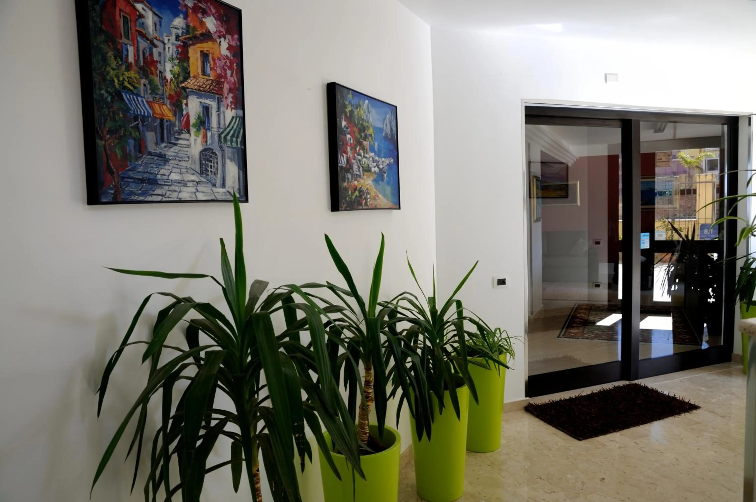 Facade/entrance in Residence Le Saline