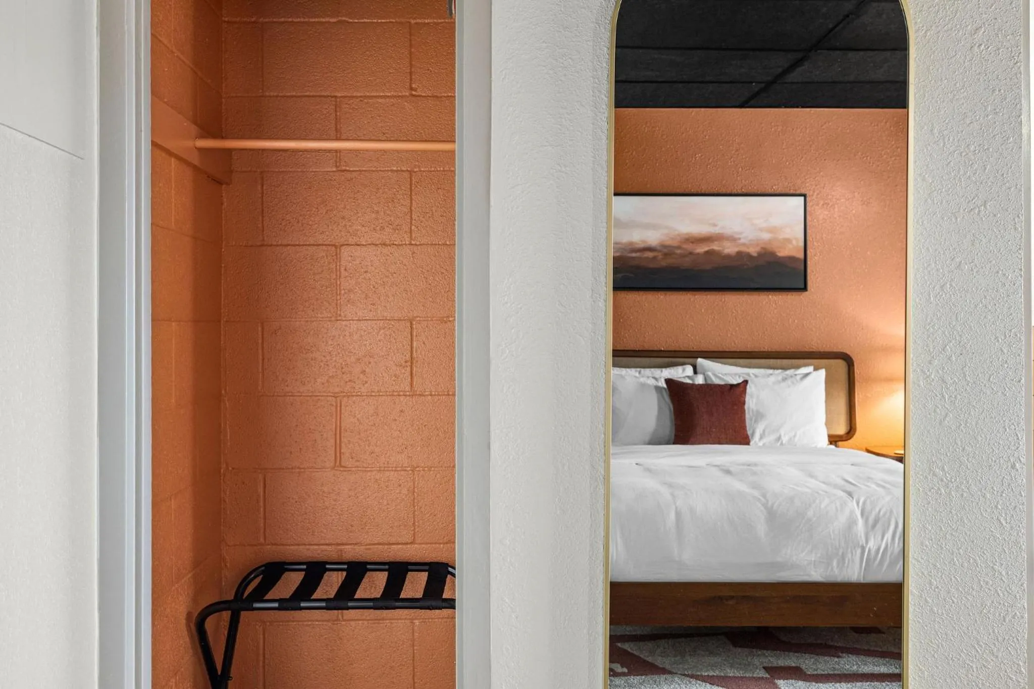 storage, Bed in Arka Motel