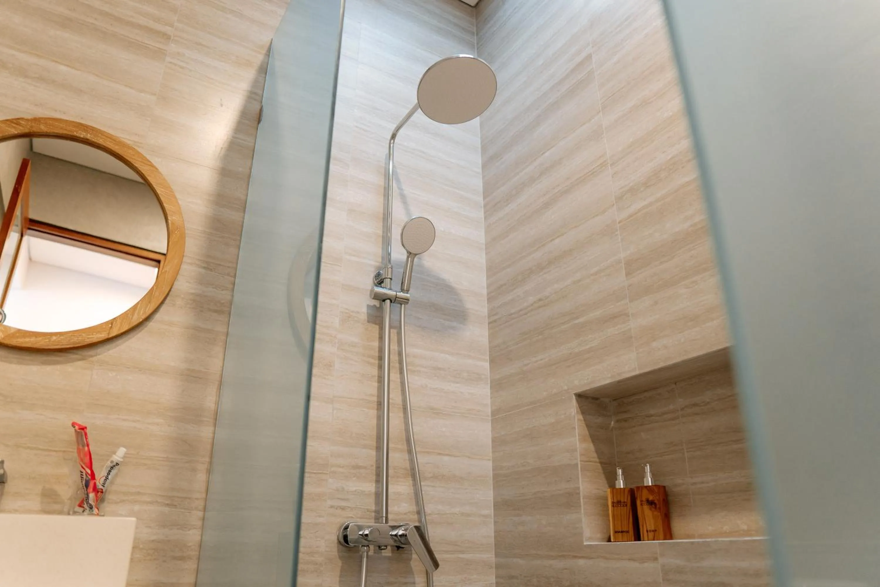 Shower in Bali Made Escape