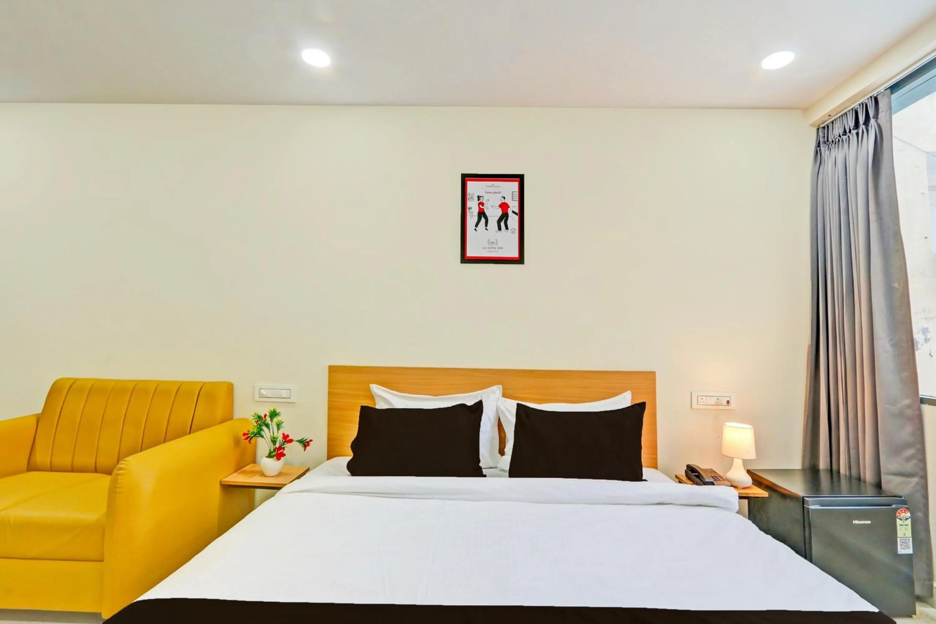 Bedroom, Bed in Townhouse La Vista Inn Grand Hotel