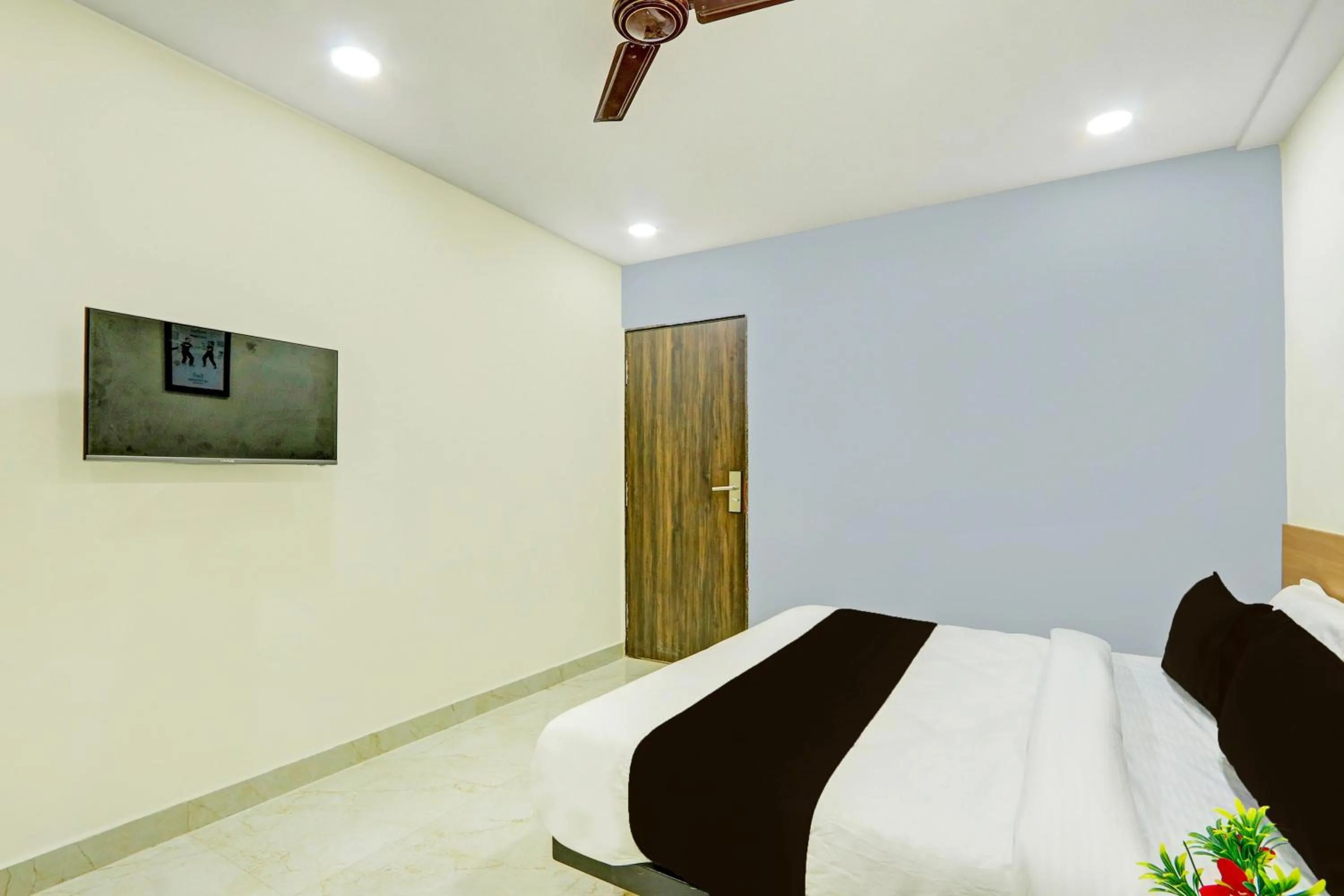 Bedroom, Bed in Townhouse La Vista Inn Grand Hotel