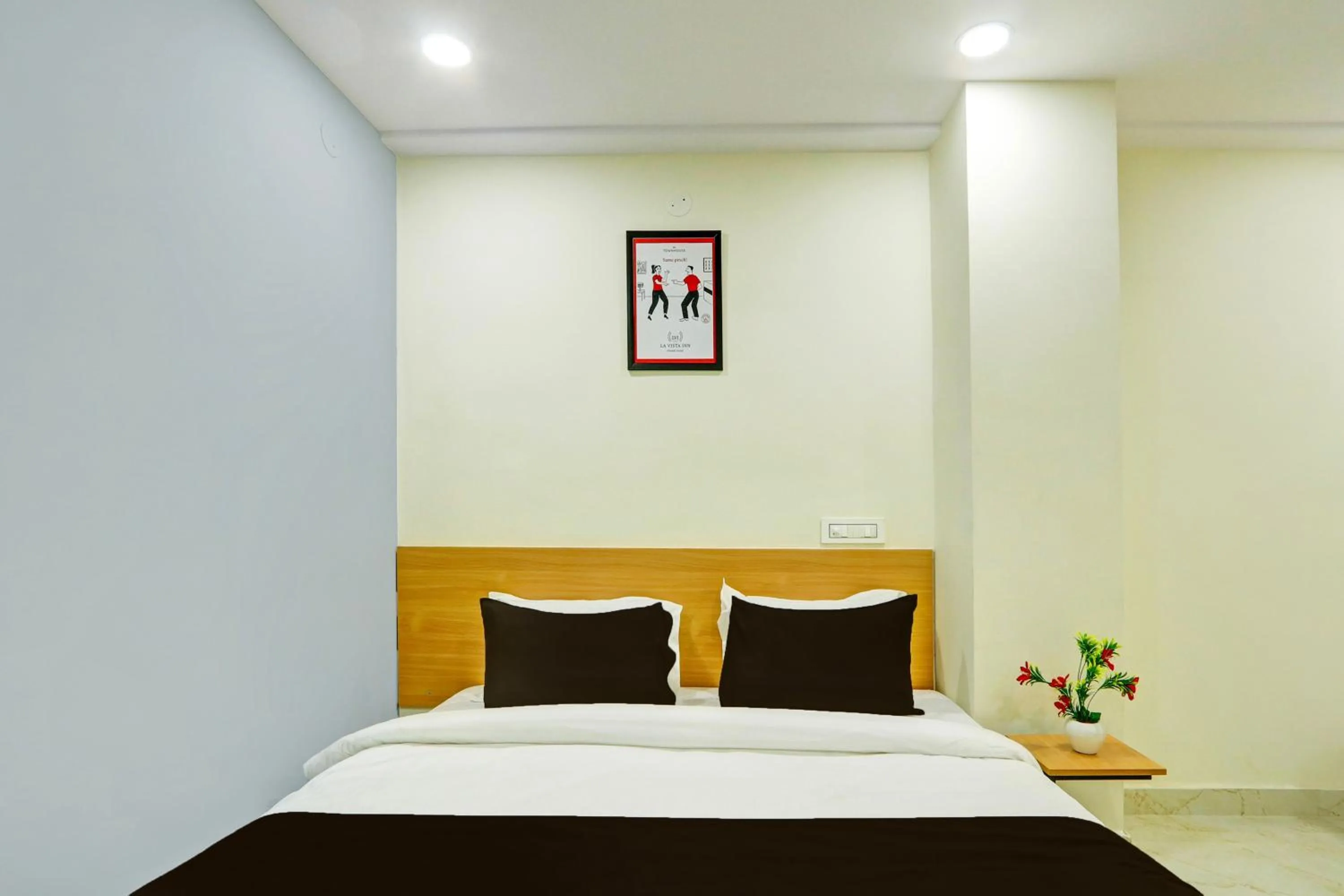 Bedroom, Bed in Townhouse La Vista Inn Grand Hotel