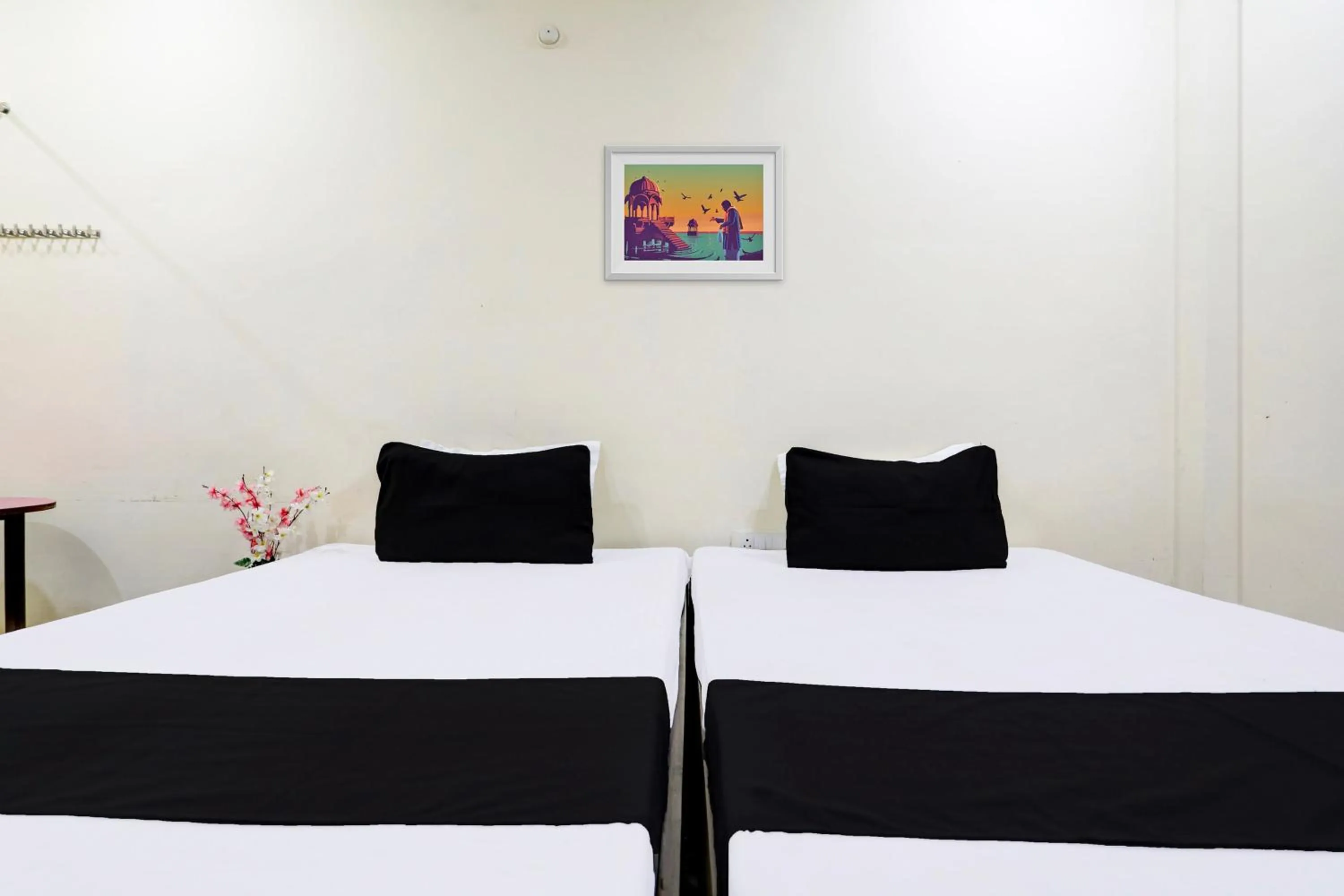 Bedroom, Bed in Hotel O Suryawanshi