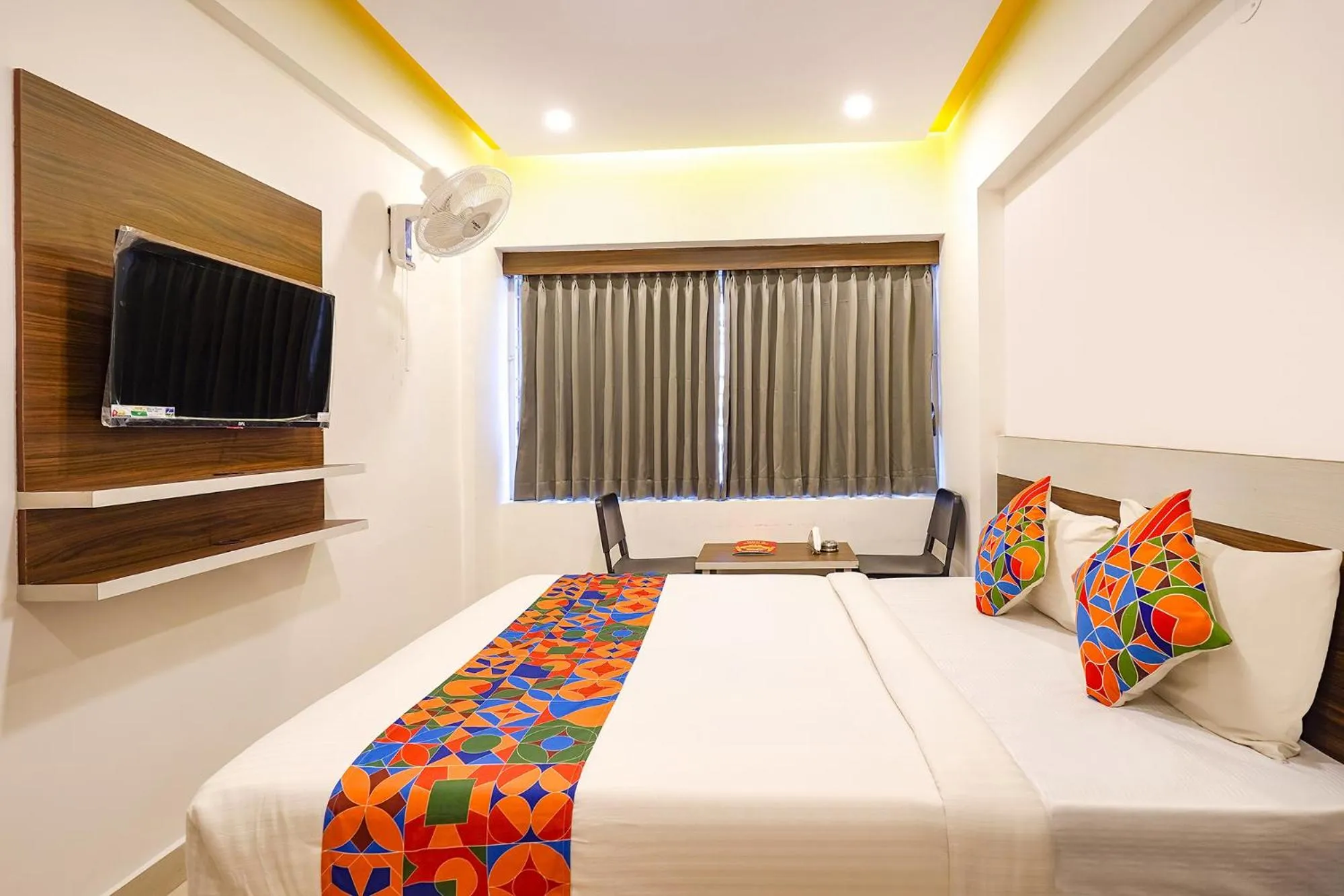 Bed in FabHotel Royal N Comforts