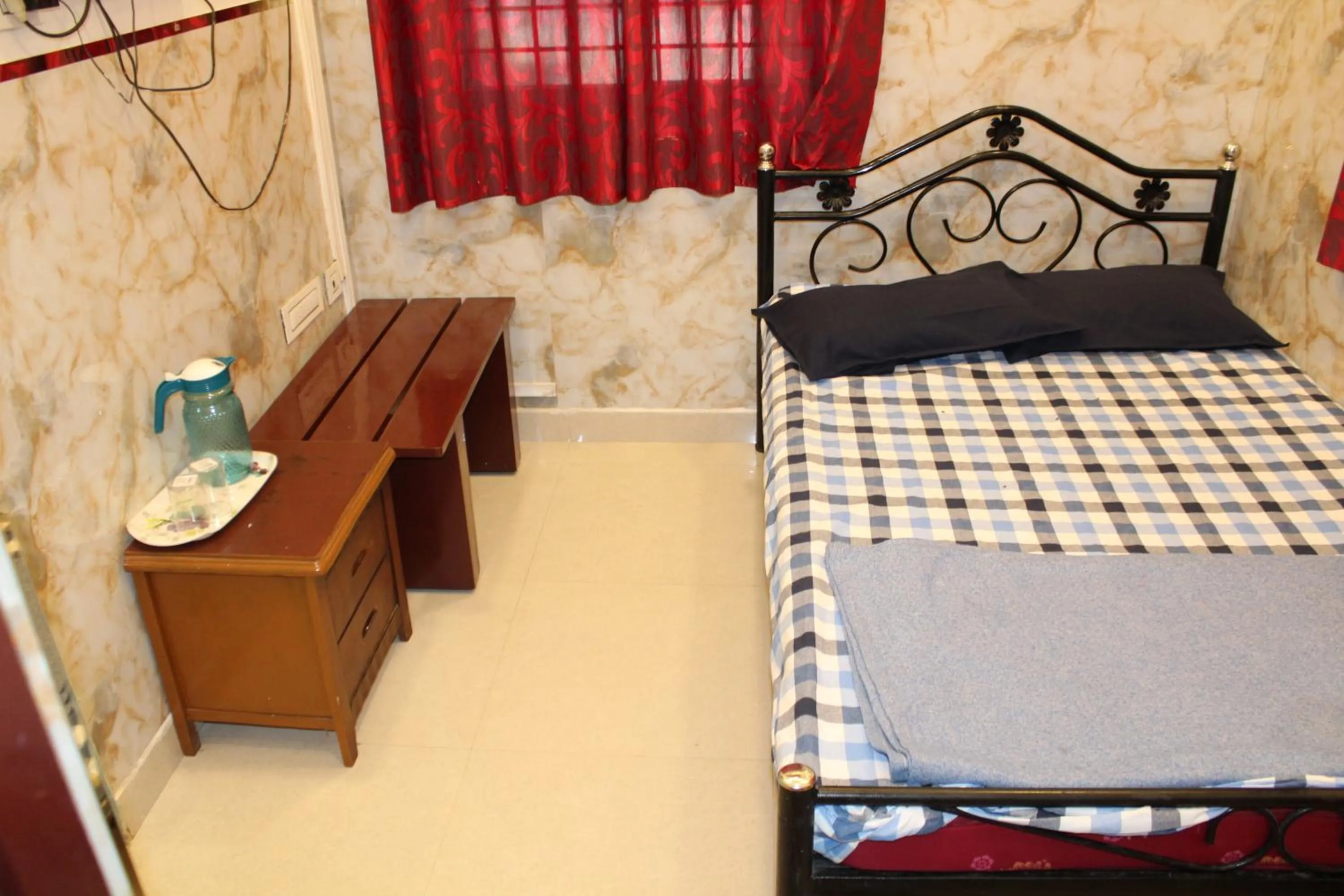 Bed in Sree Laxmi Vilas