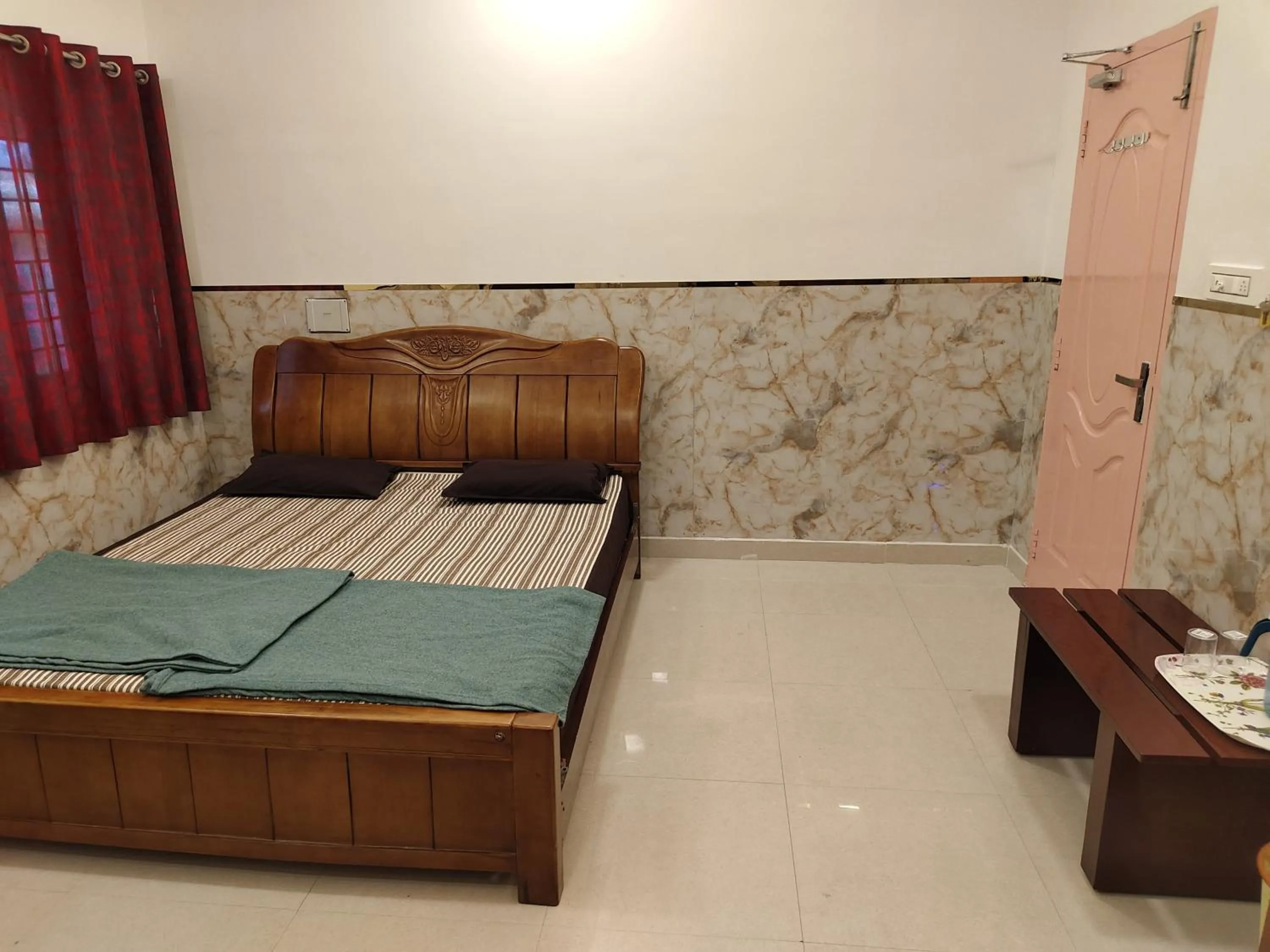 Bed in Sree Laxmi Vilas
