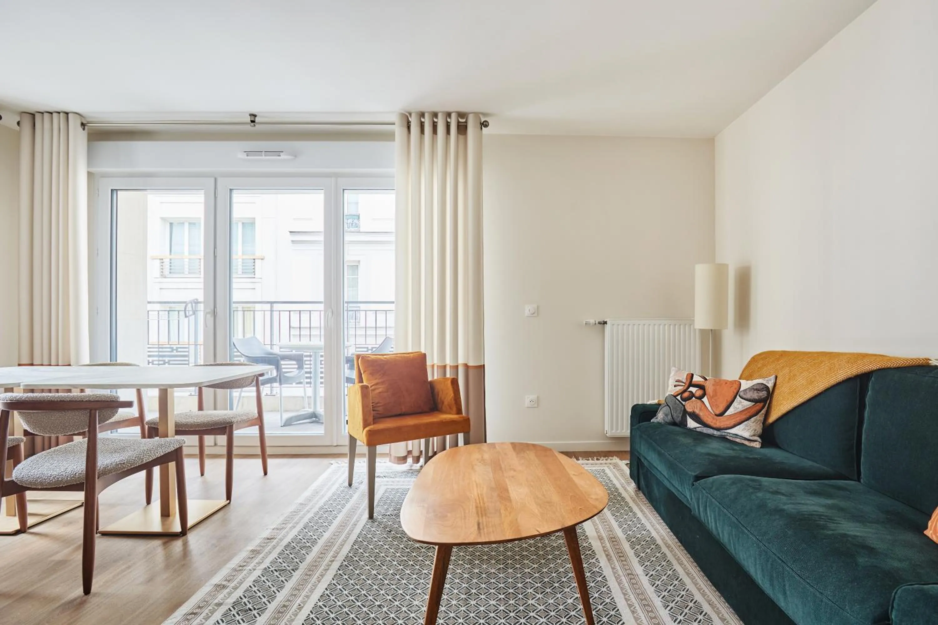 Seating area in Appart Hotel Paris Levallois Maurice Ravel