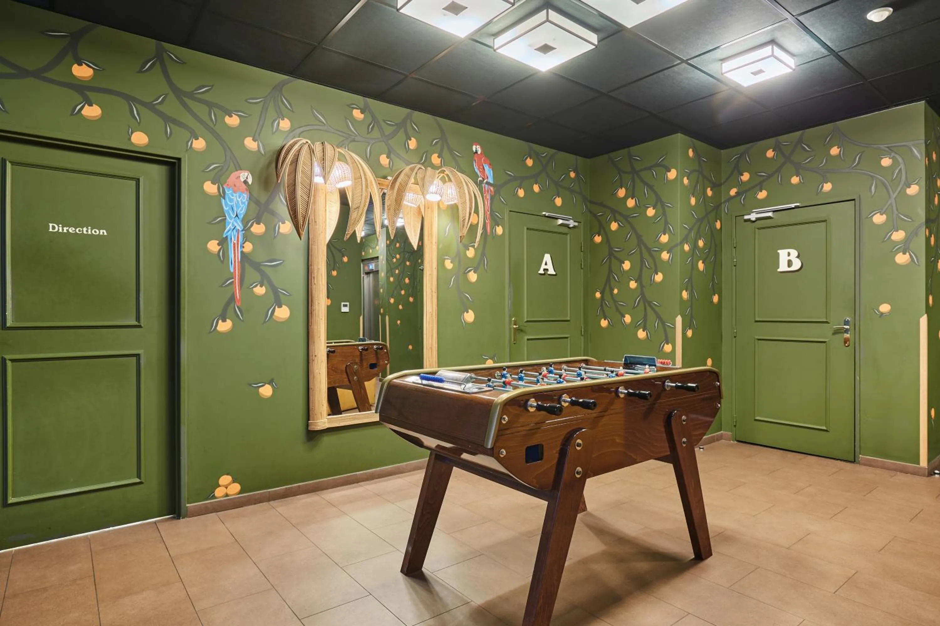 Game Room in Appart Hotel Paris Levallois Maurice Ravel