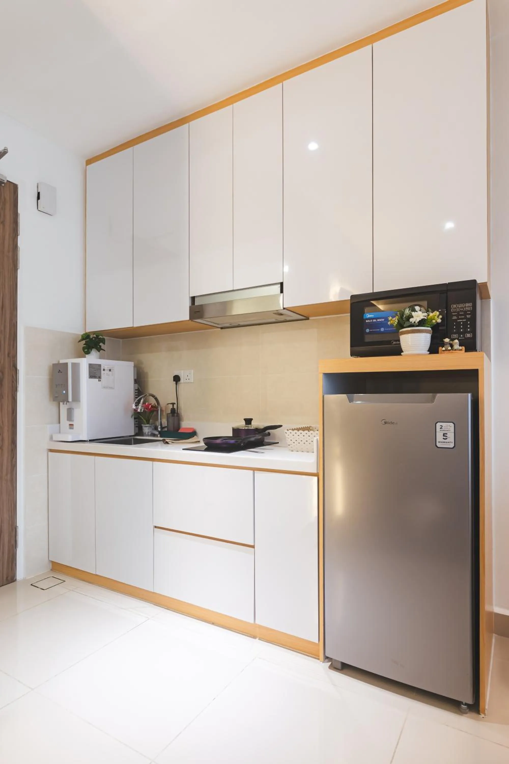 Beautiful Seaview Suites at The Shore Kota Kinabalu