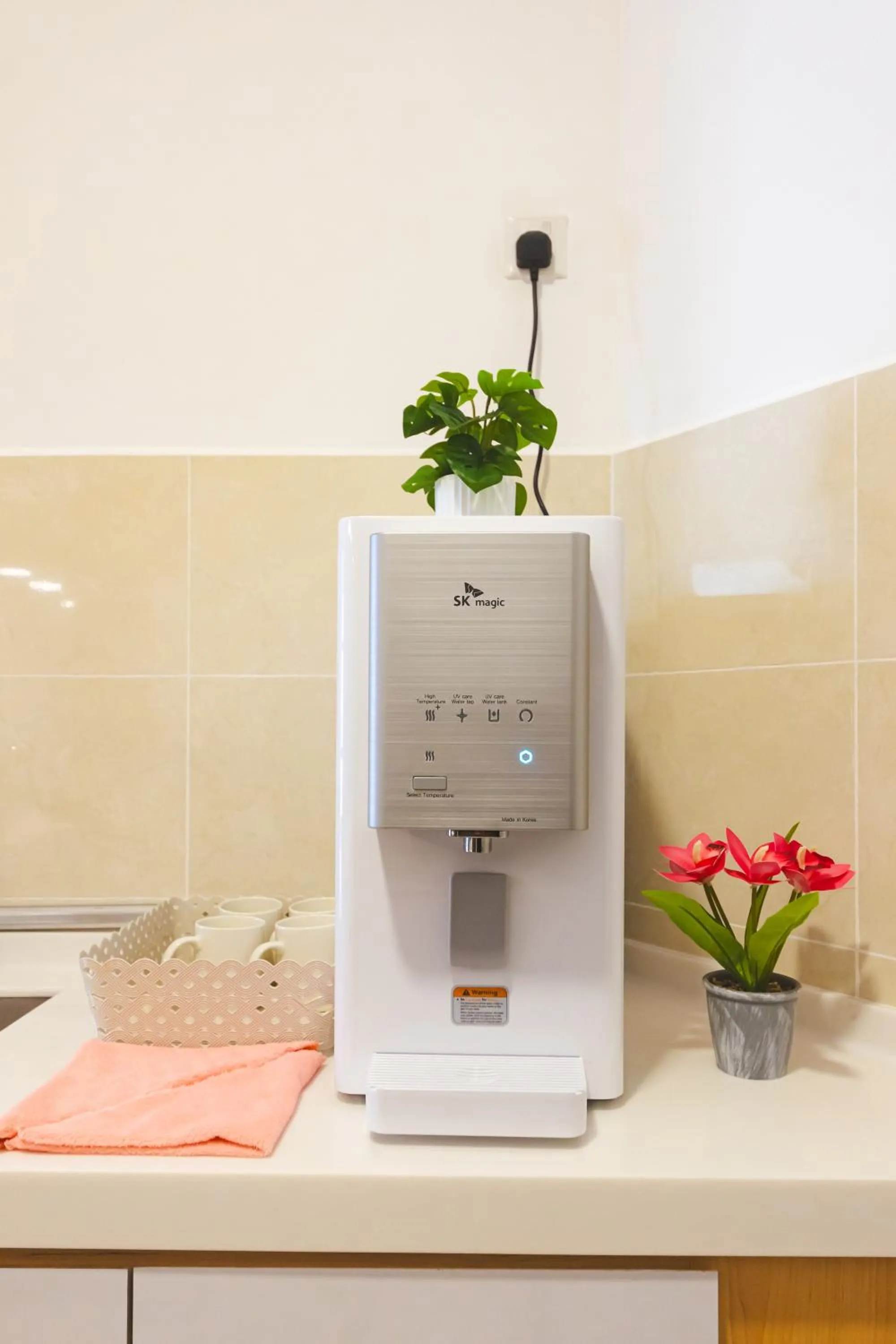 Beautiful Seaview Suites at The Shore Kota Kinabalu